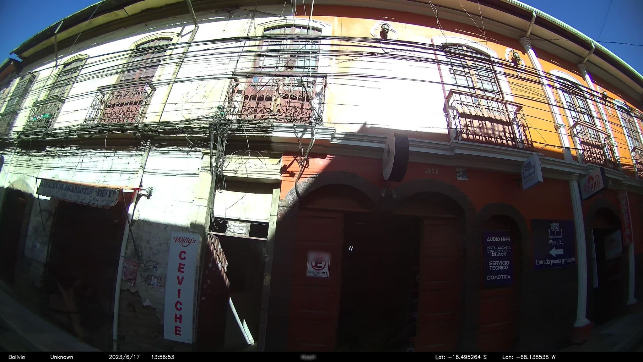 Street view near IntiWasi, La Paz — © kaart_2 (CC BY-SA · Mapillary)