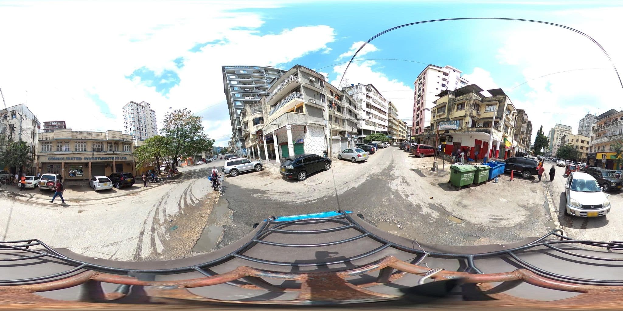Street view near Safari Inn, Dar es Salaam