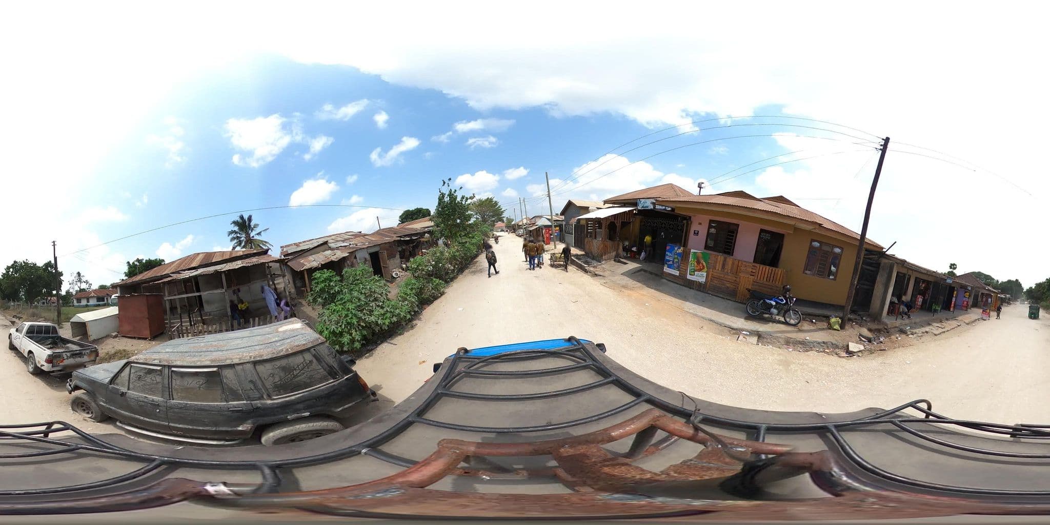 Street view near Mombe guest house, Dar es Salaam