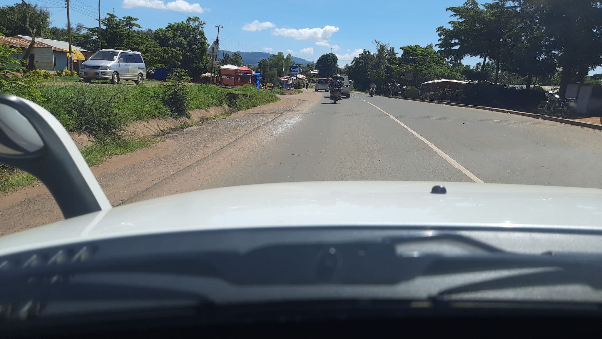 Street view near Gracious look guest house, Babati — © calista2019 (CC BY-SA · Mapillary)
