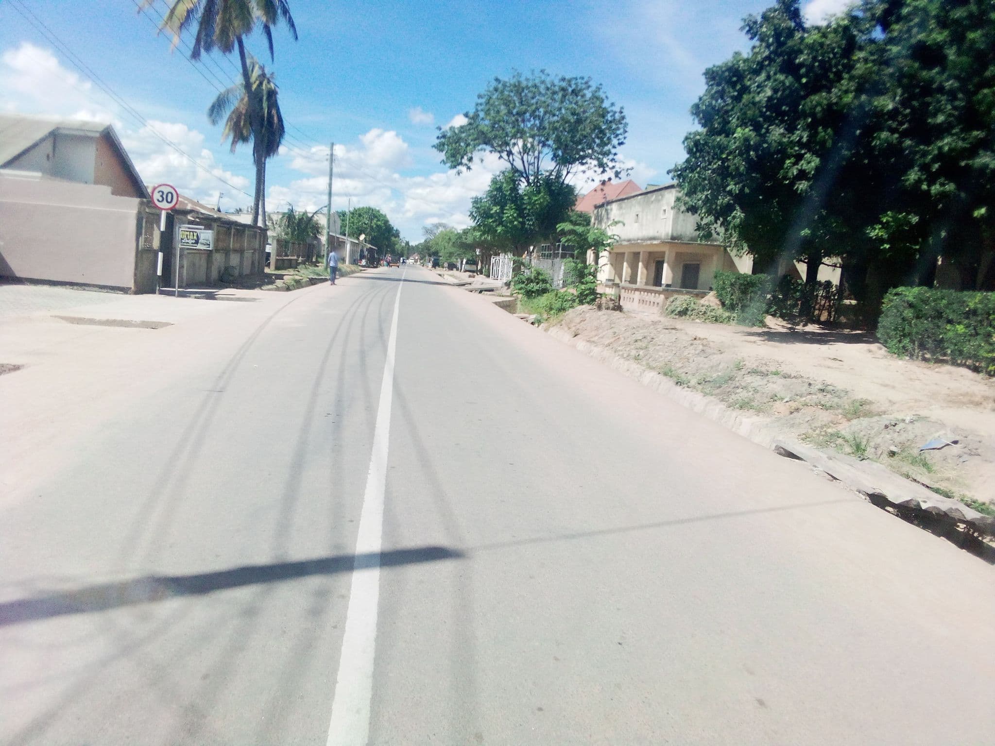 Street view near OMAX, Dodoma