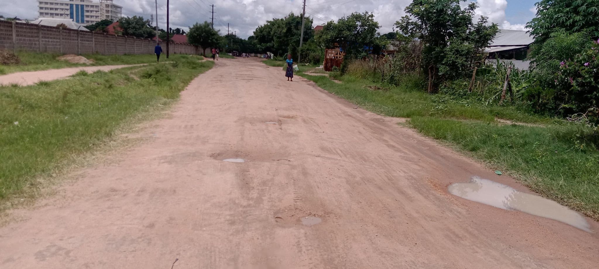 Street view near Sendeu Hostel, Dodoma
