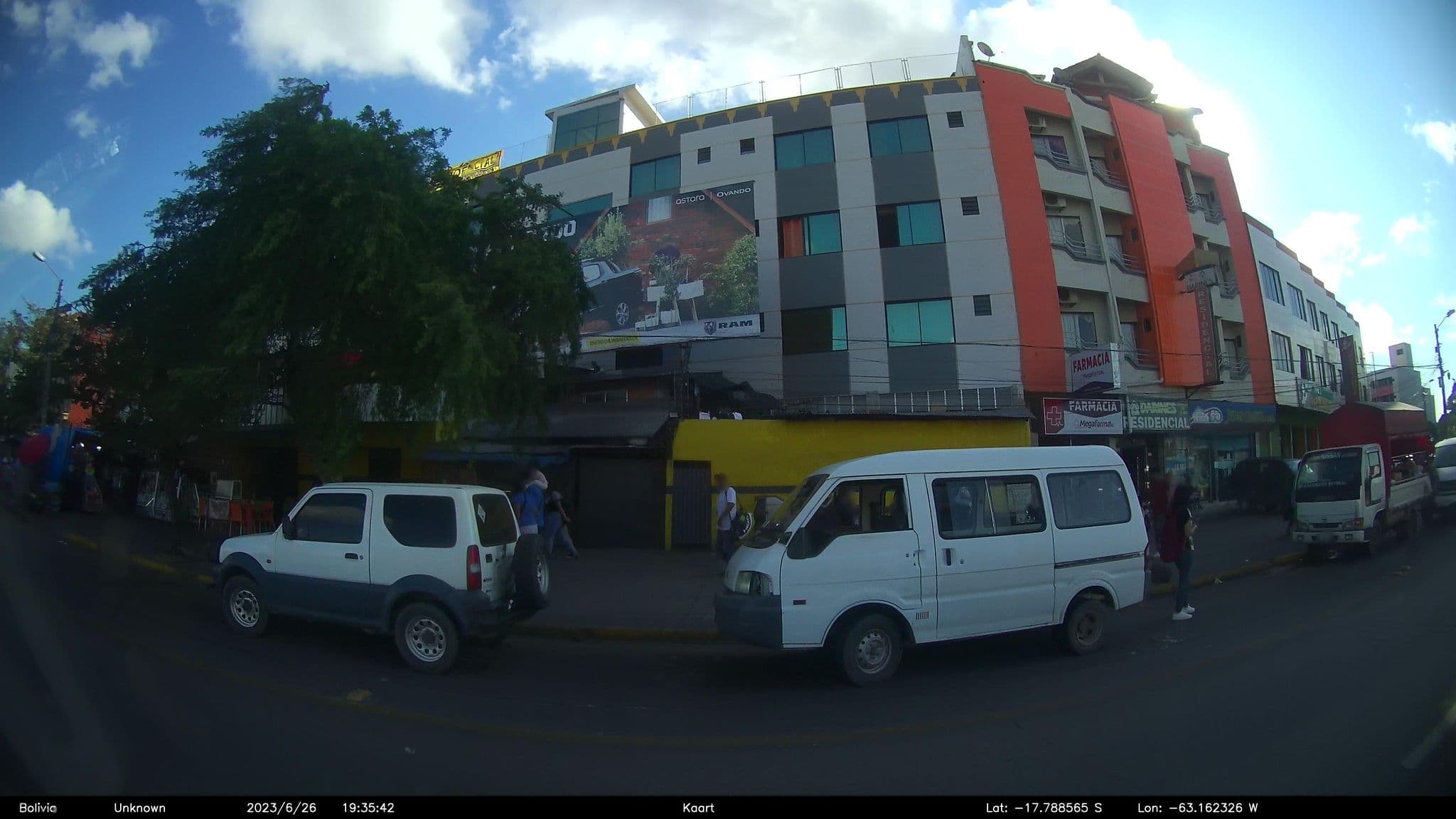 Street view near Residencial DARINES, Santa Cruz de la Sierra