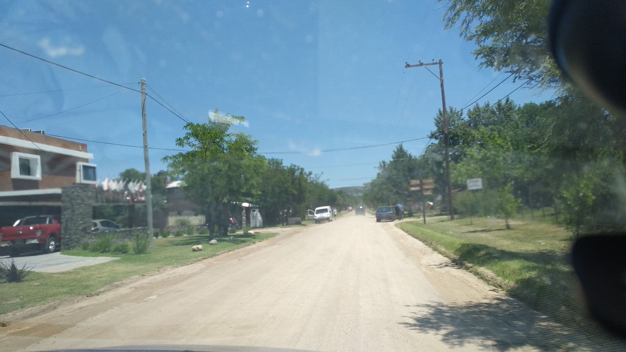 Street view near La Frida Hotel, Nono — © nicfer (CC BY-SA · Mapillary)