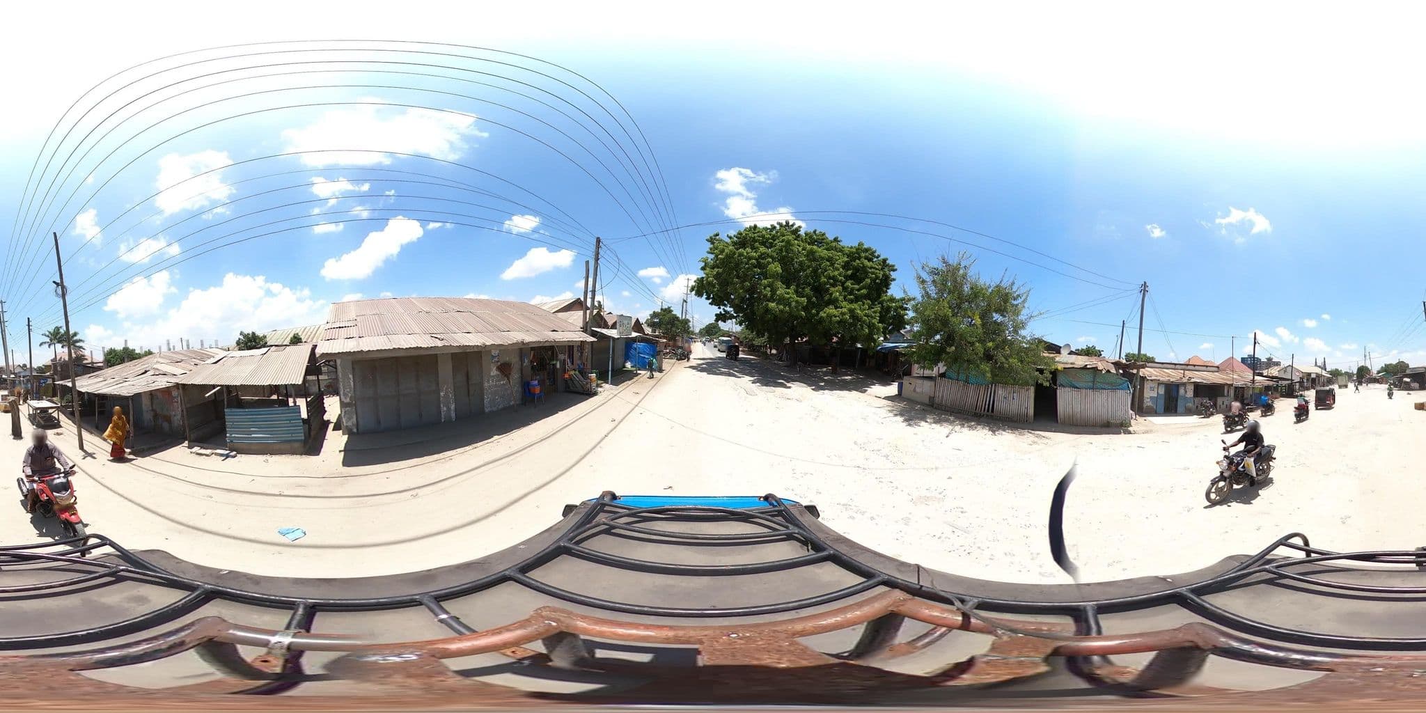 Street view near Tella Guest House, Dar es Salaam