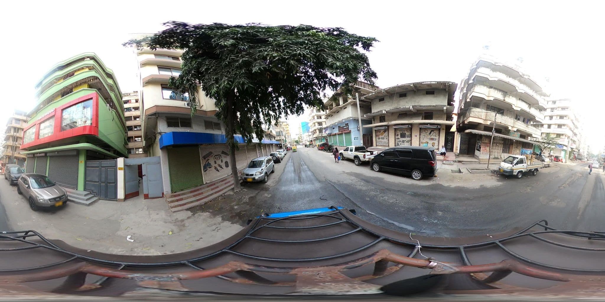 Street view near Dallas Inn, Dar es Salaam