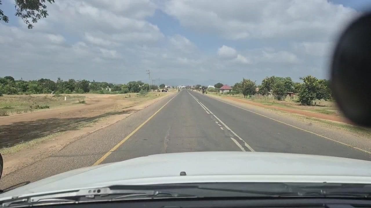 Street view near Halayop lodge, Dumila — © roadroid (CC BY-SA · Mapillary)
