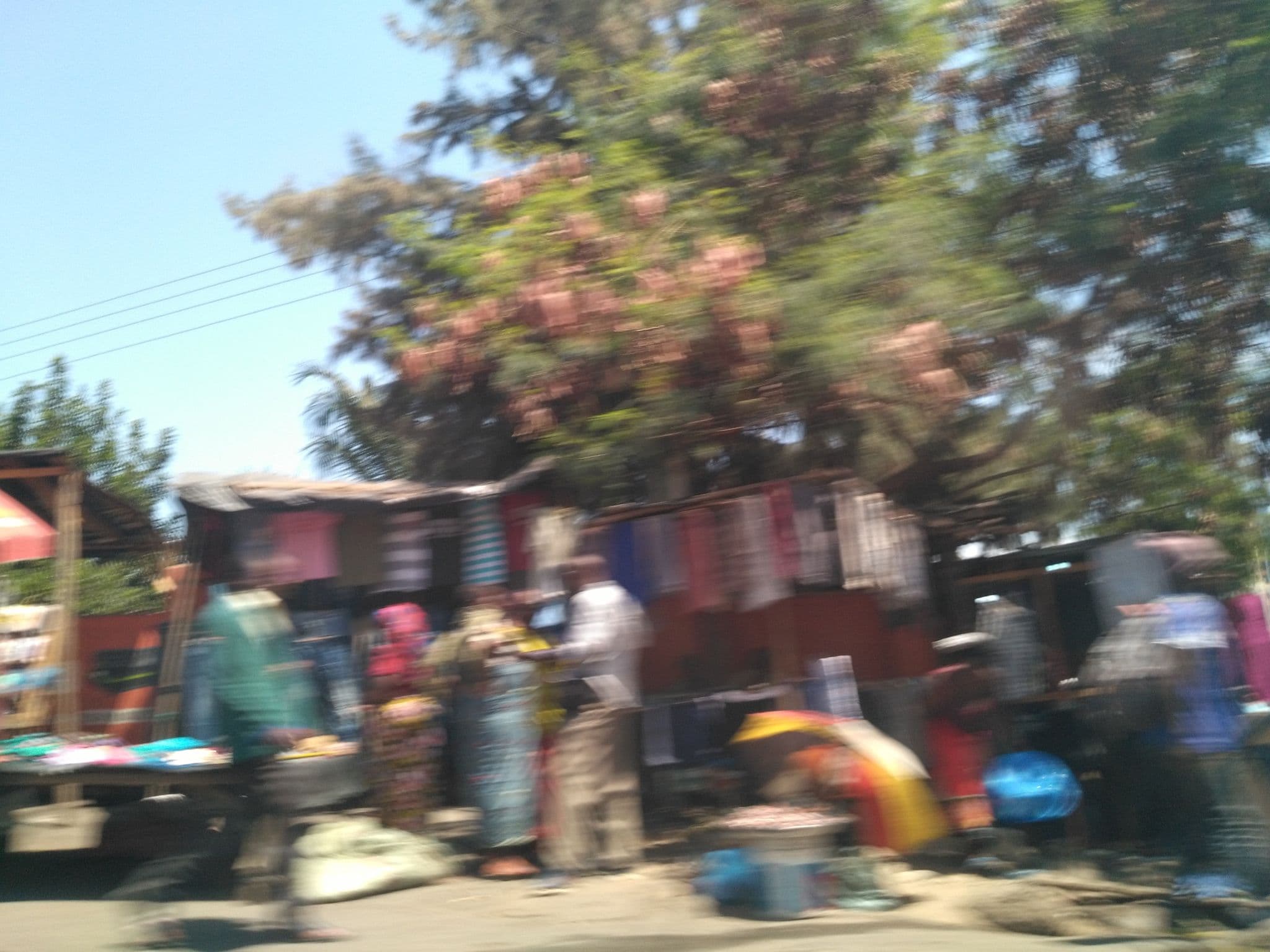 Street view near Annex Victoria, Mwanza