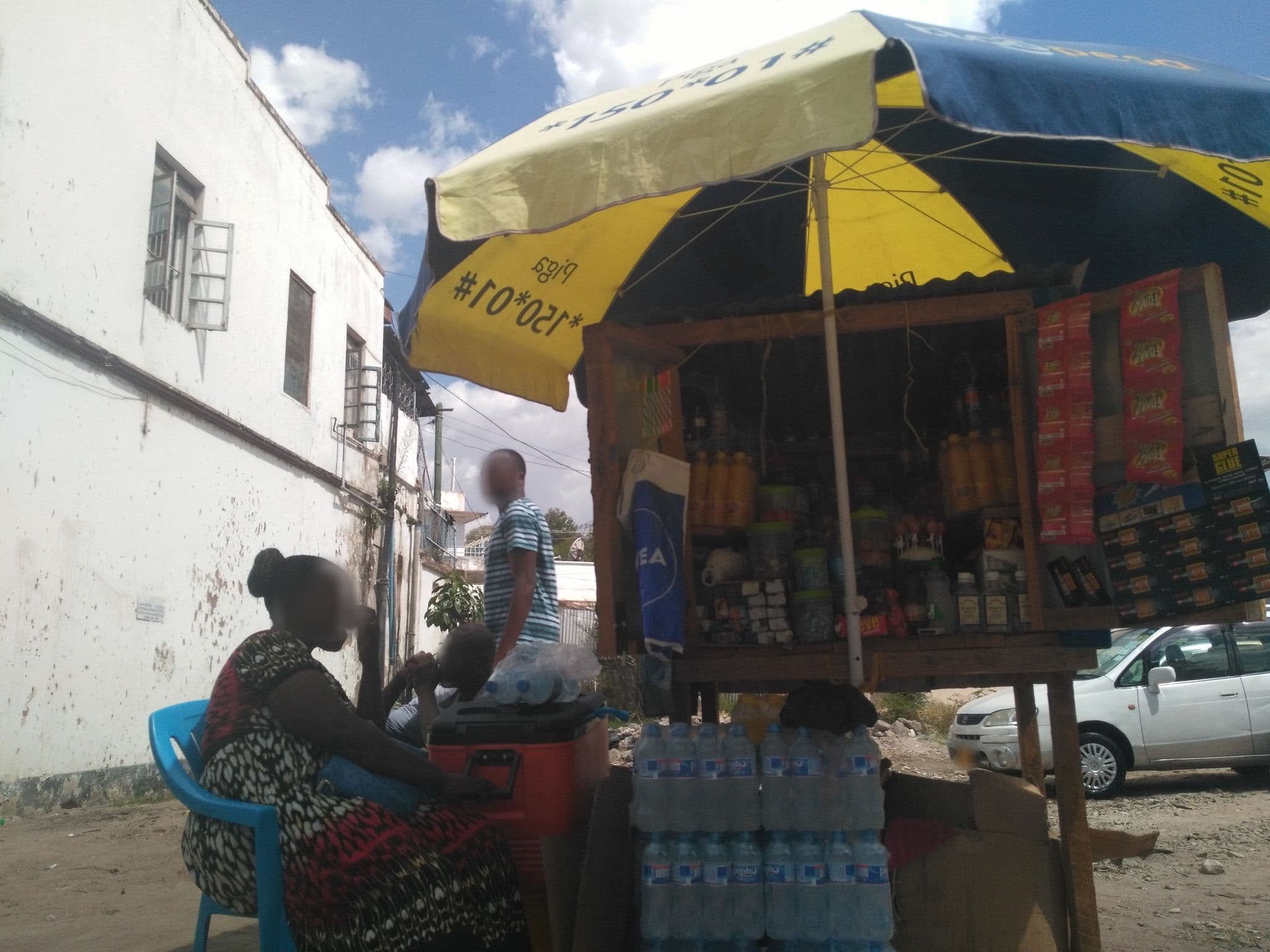 Street view near Richtable, Mwanza