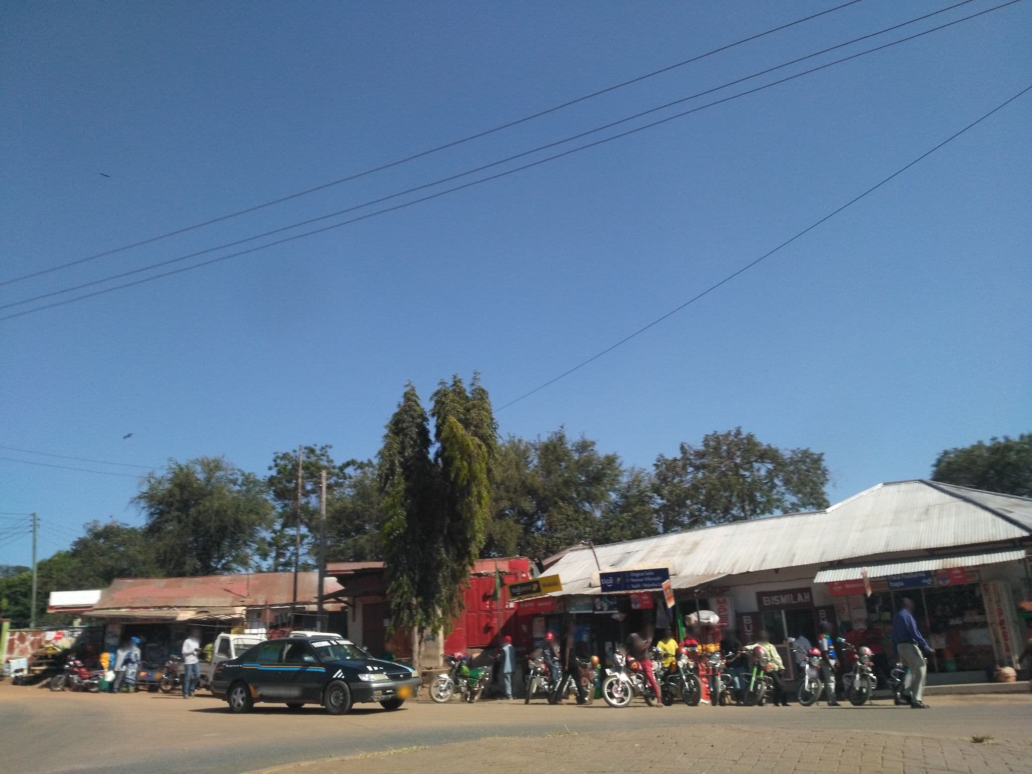 Street view near Alisail Guest House, Mwanza