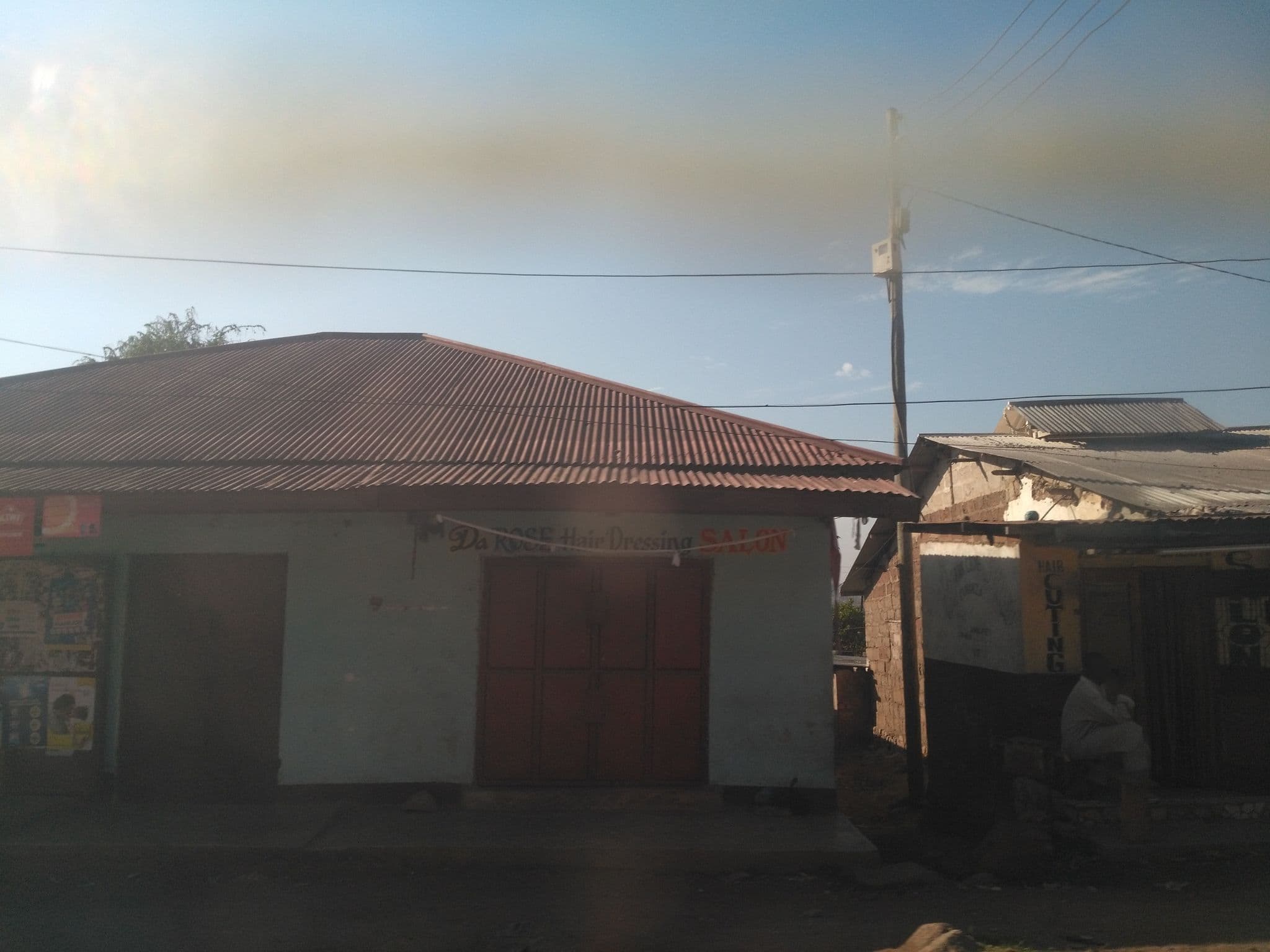Street view near Lweru, Mwanza