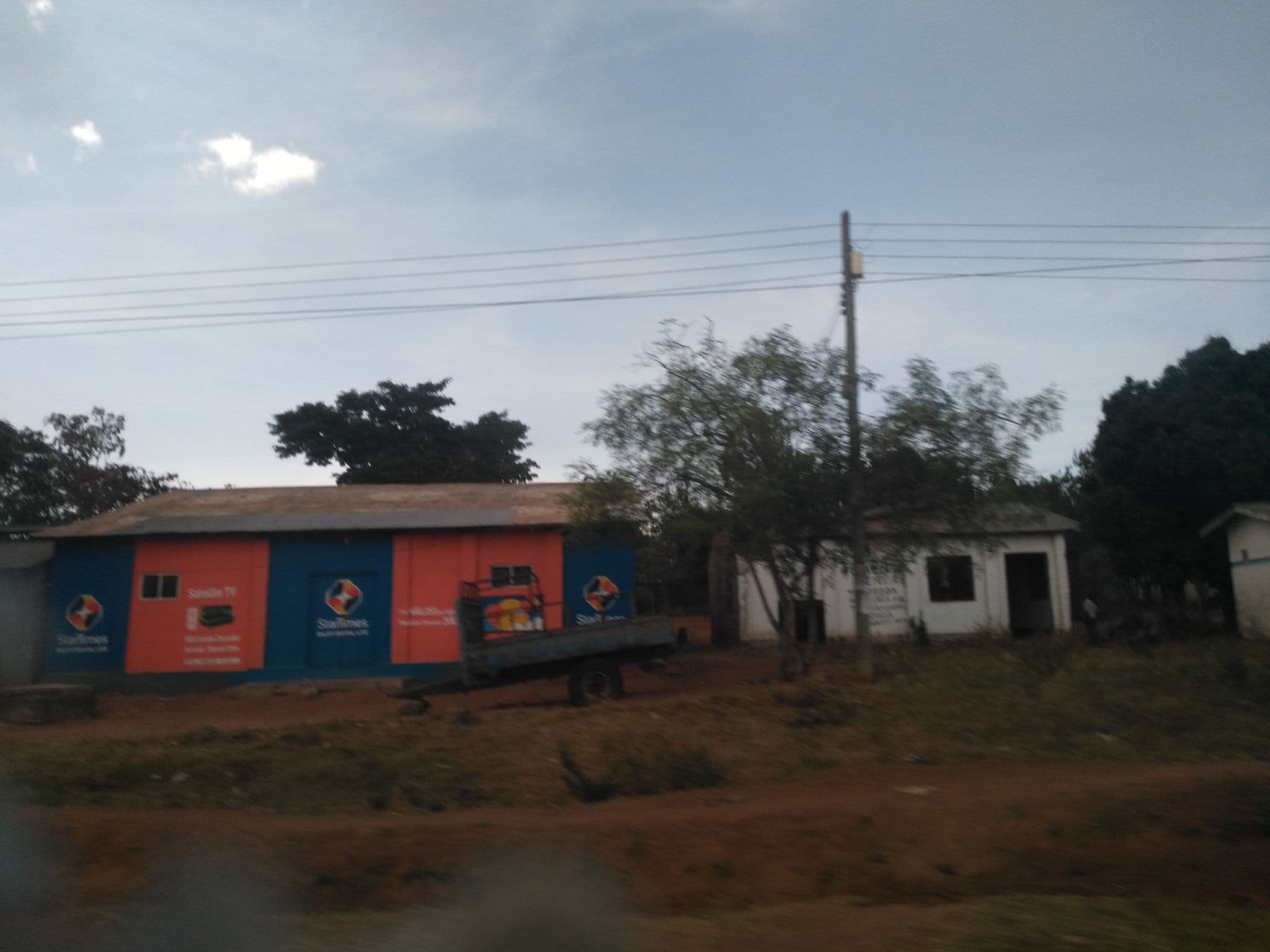 Street view near Nella Exclusive Lodge, Kisesa — © ralebipim (CC BY-SA · Mapillary)