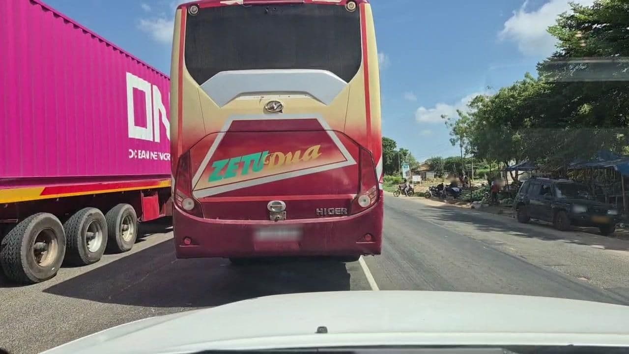 Street view near Almo Lodge, Morogoro