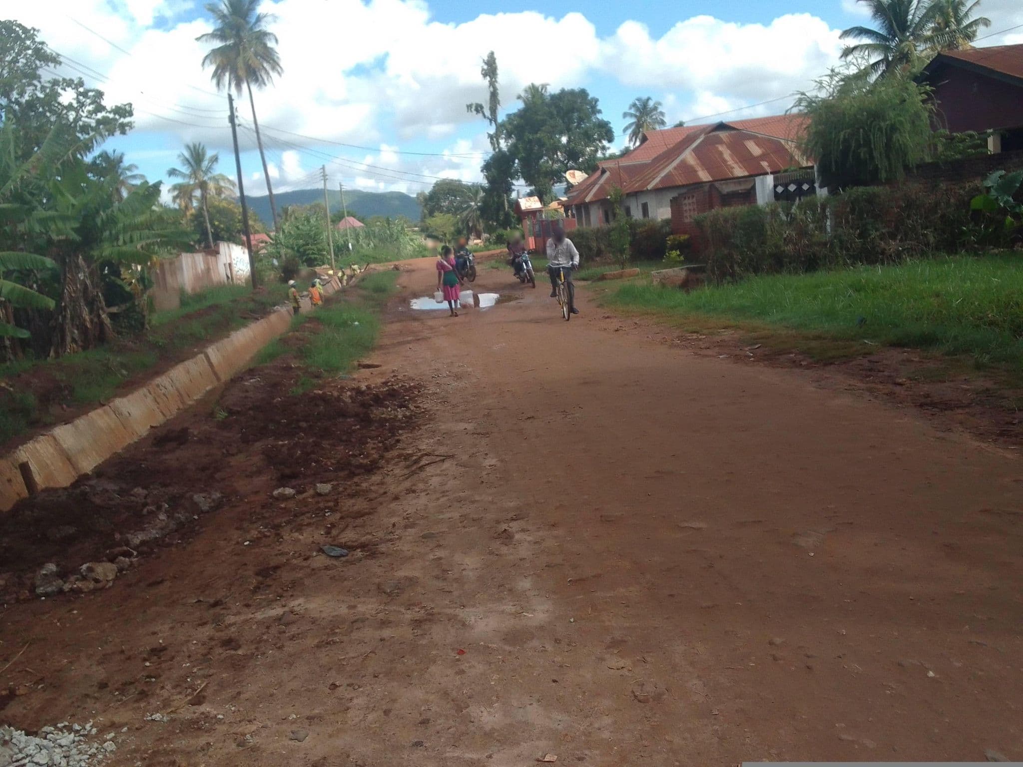 Street view near Apolo Lodge, Morogoro