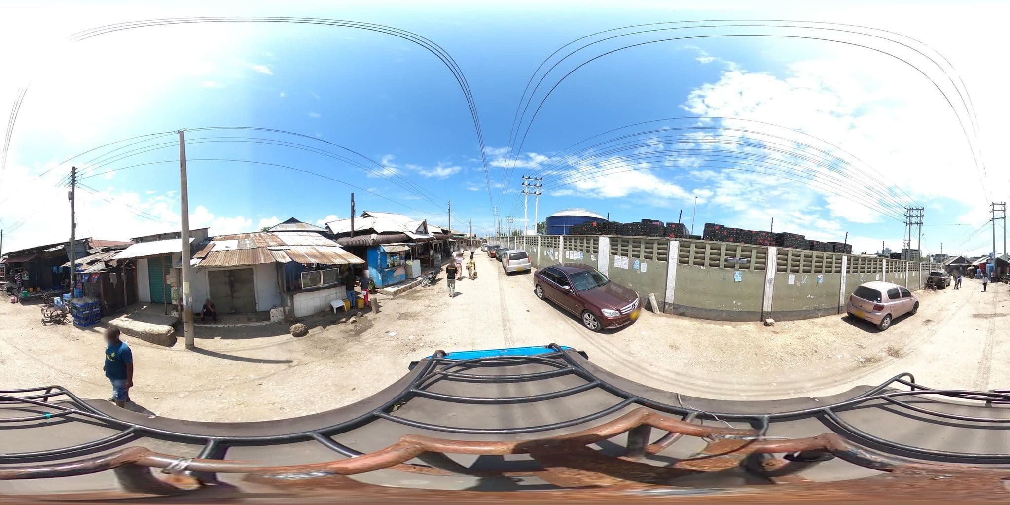 Street view near Mtika Pub, Dar es Salaam