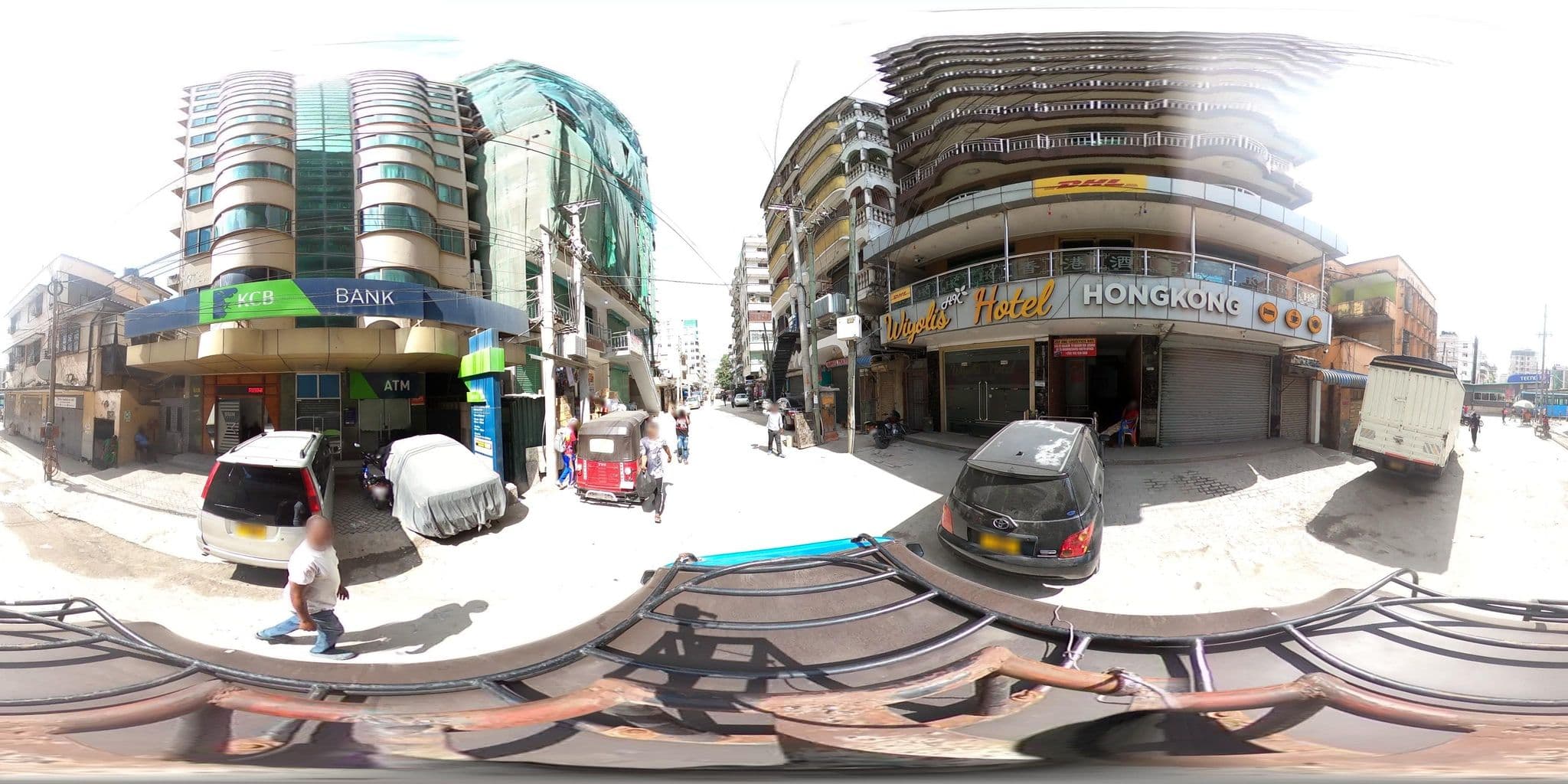 Street view near Rissing Sun Hotel, Dar es Salaam