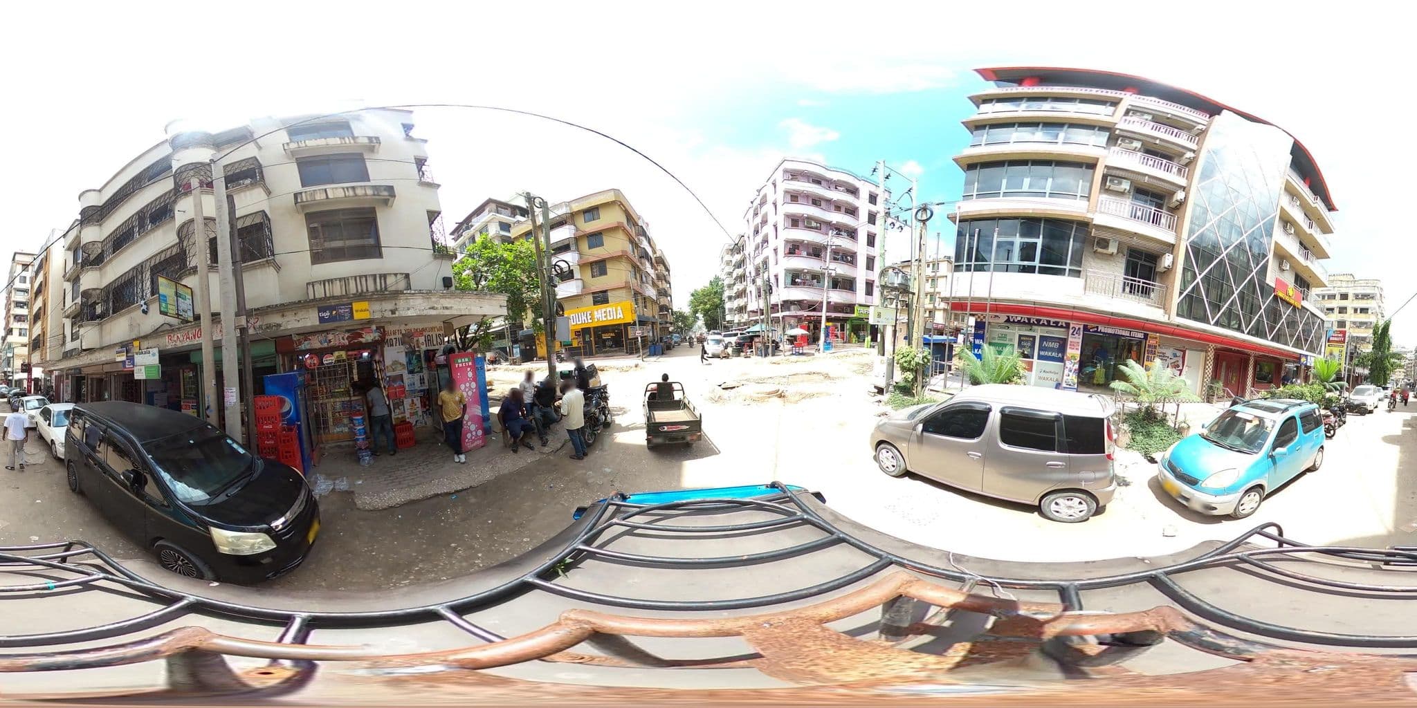 Street view near Zimbo Golden Hotel, Dar es Salaam