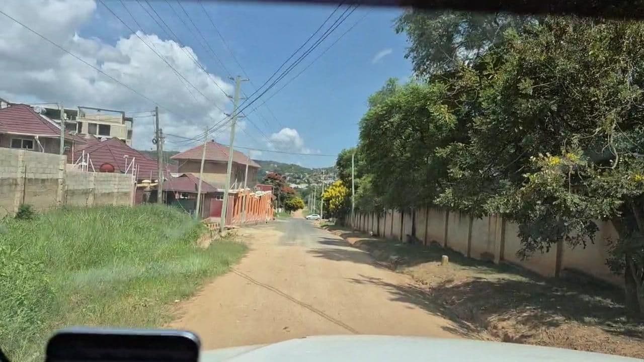 Street view near Winnie's Cozy Home, Iringa — © roadroid (CC BY-SA · Mapillary)