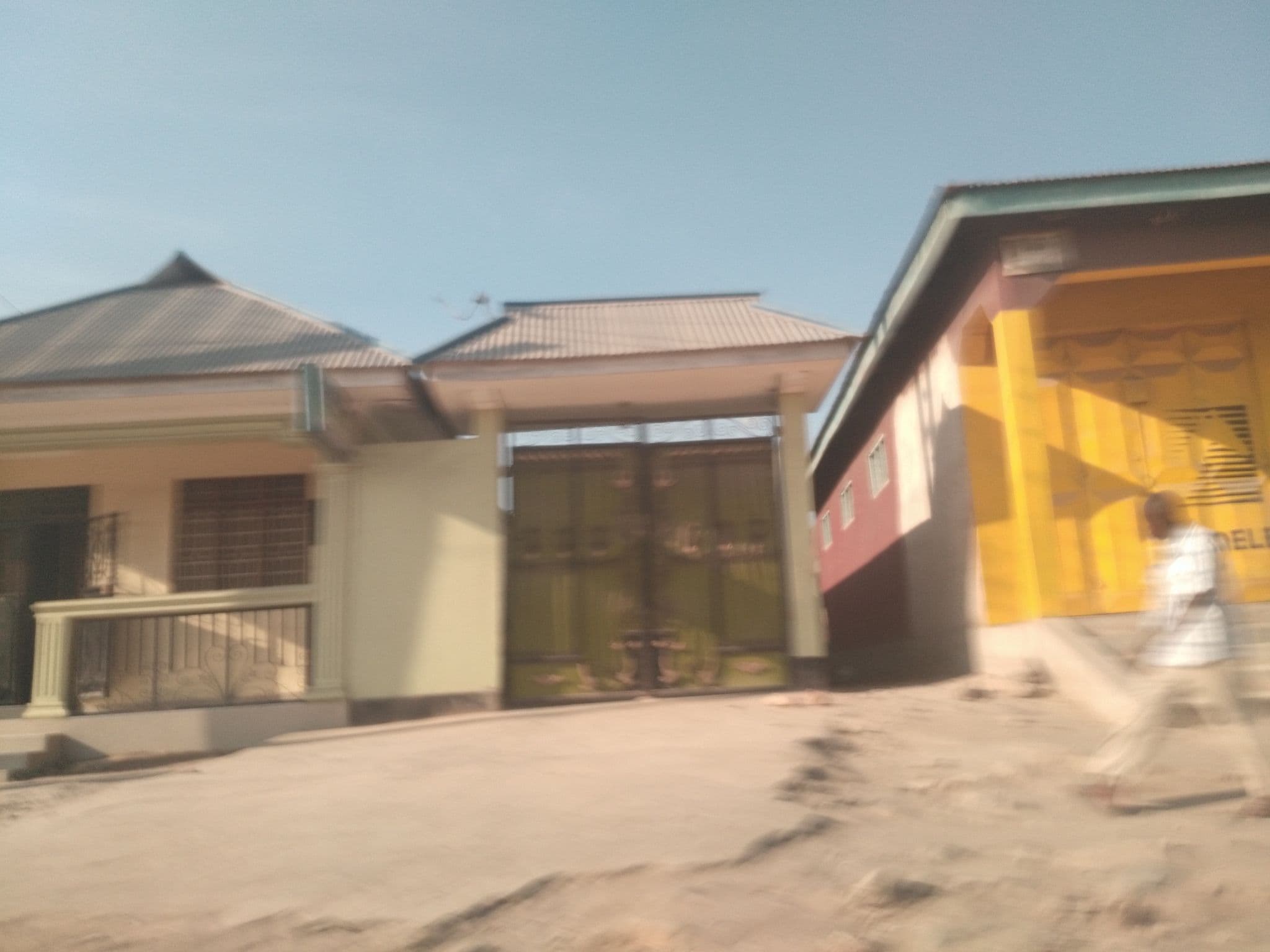 Street view near Dears guest house, Mwandege — © ralebipim (CC BY-SA · Mapillary)