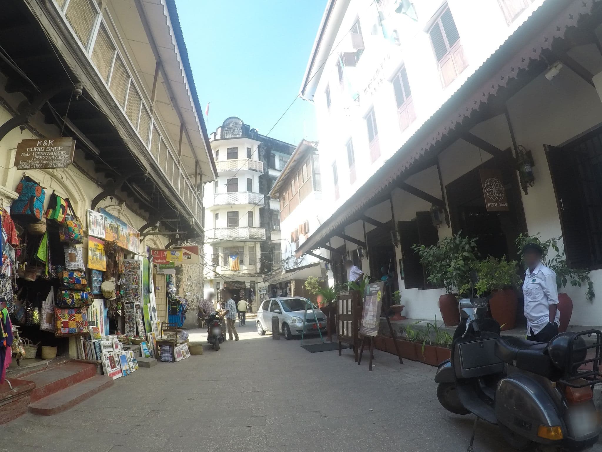 Street view near Maru Maru Hotel, Zanzibar — © chrisbeddow (CC BY-SA · Mapillary)