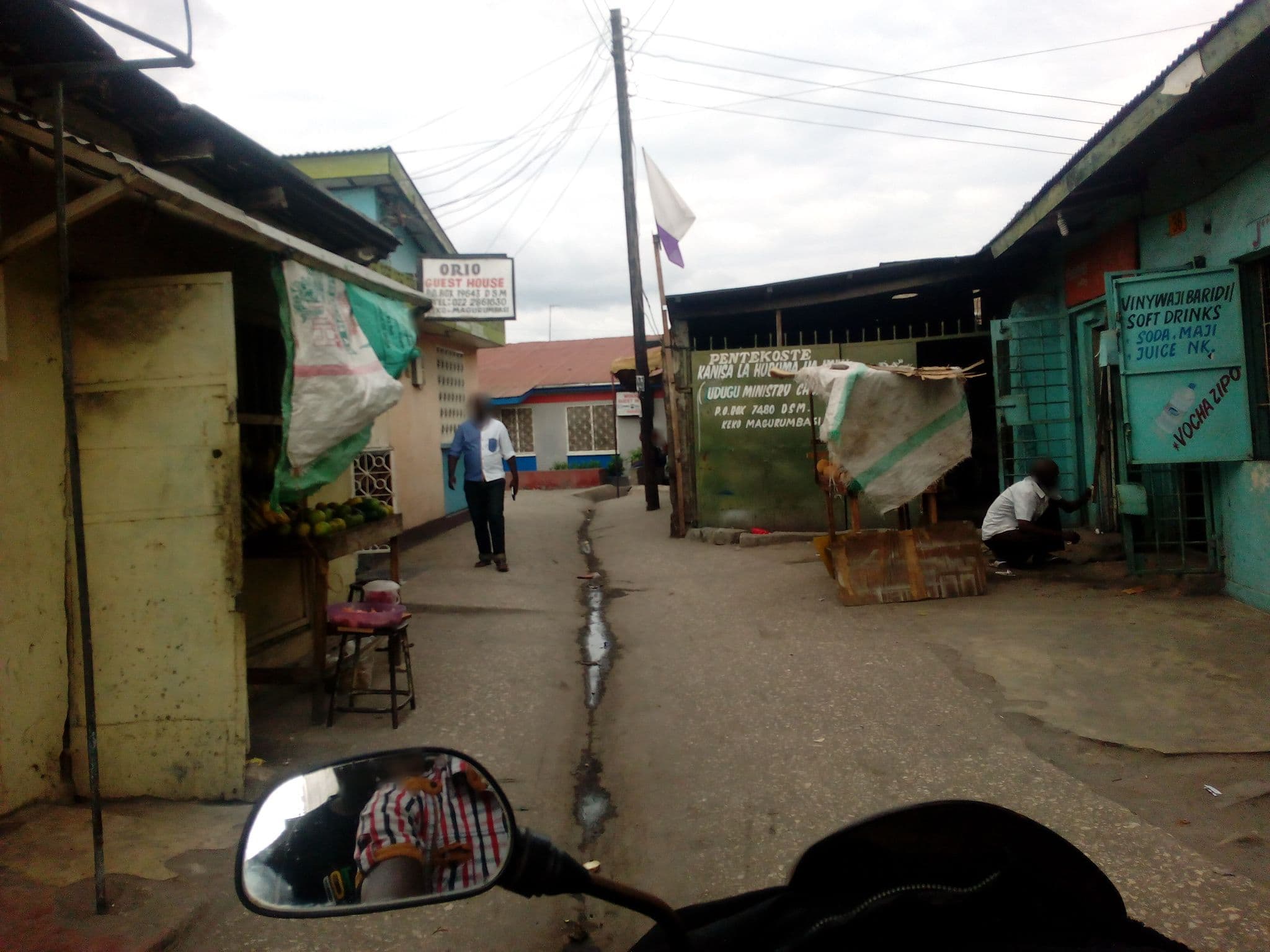 Street view near Orio Guest House, Dar es Salaam