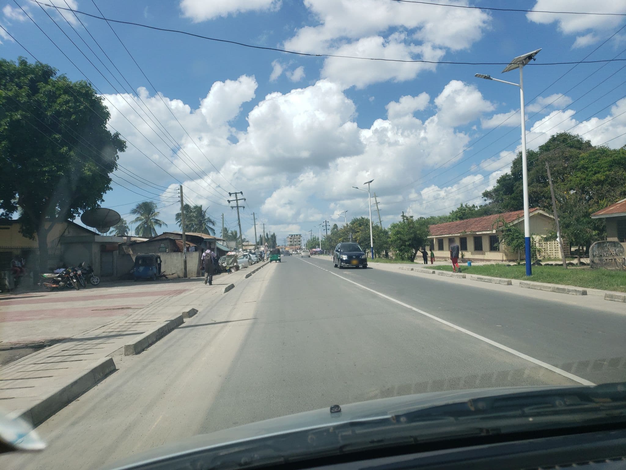 Street view near Mtanzania Hotel Limited, Magomeni — © rcharles (CC BY-SA · Mapillary)