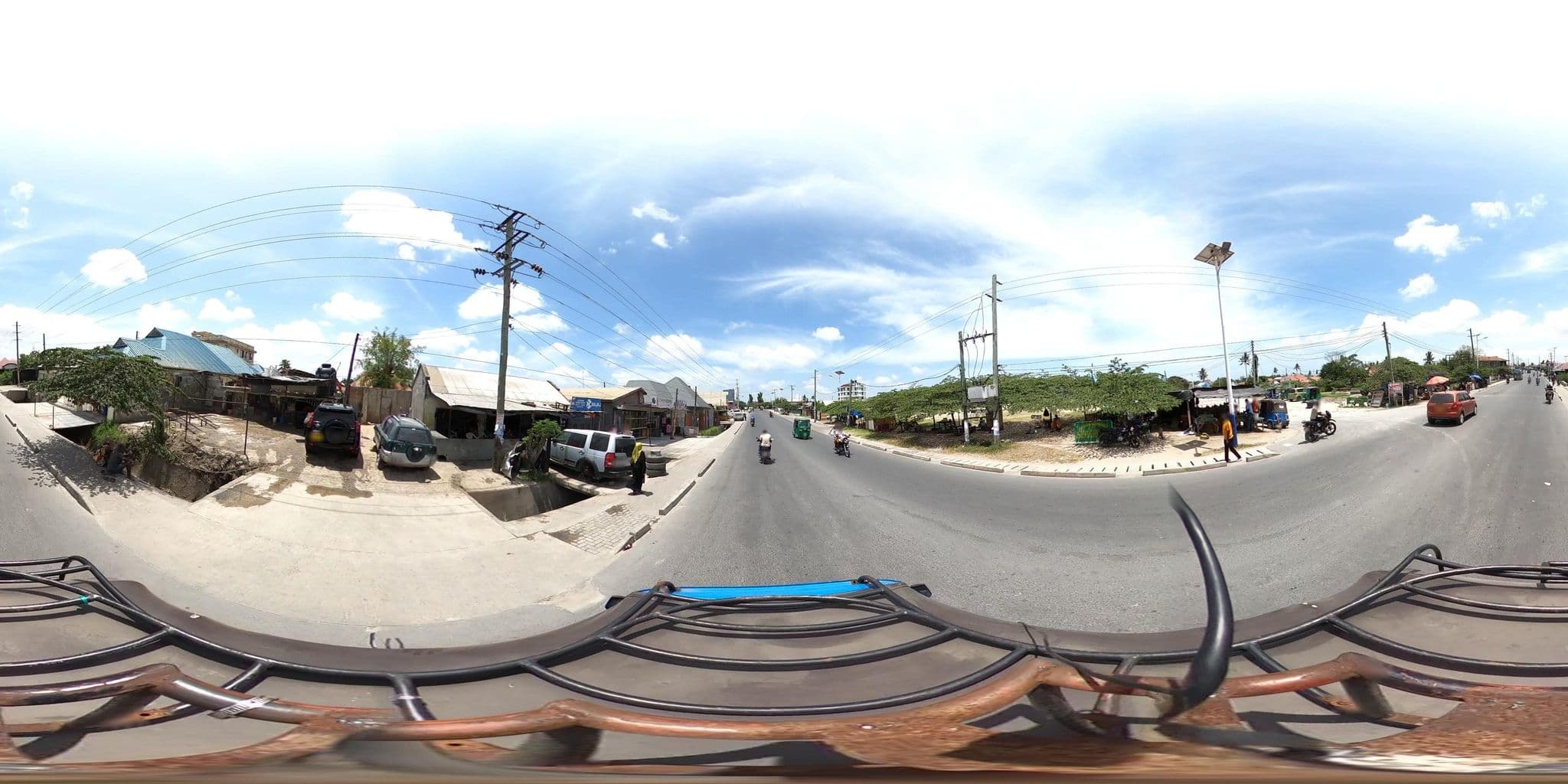 Street view near Suha One Hotel, Magomeni