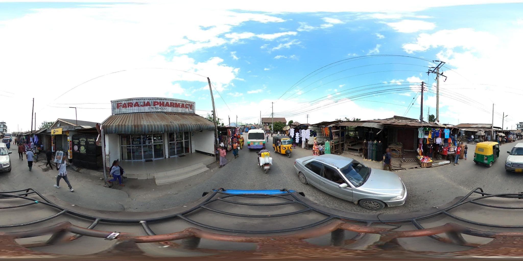 Street view near Mavuno lodge, Dar es Salaam