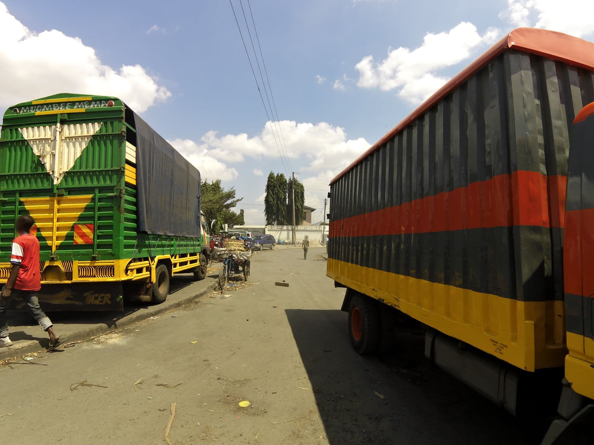 Street view near Tina Inn Guest House, Dar es Salaam