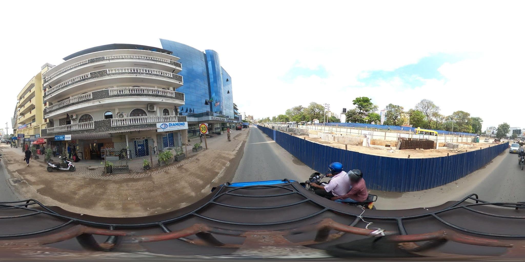 Street view near Peacock Hotels City Center, Dar es Salaam