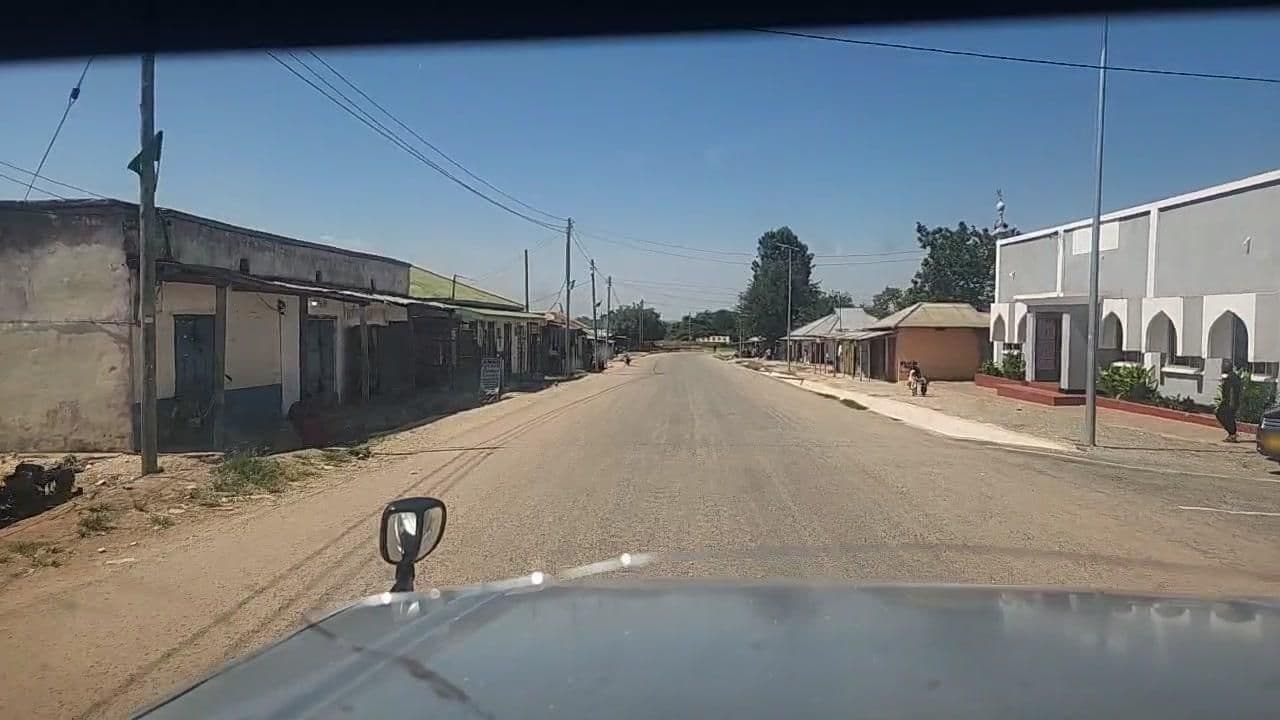 Street view near Theresia A guest house, Nyalikungu — © roadroid (CC BY-SA · Mapillary)