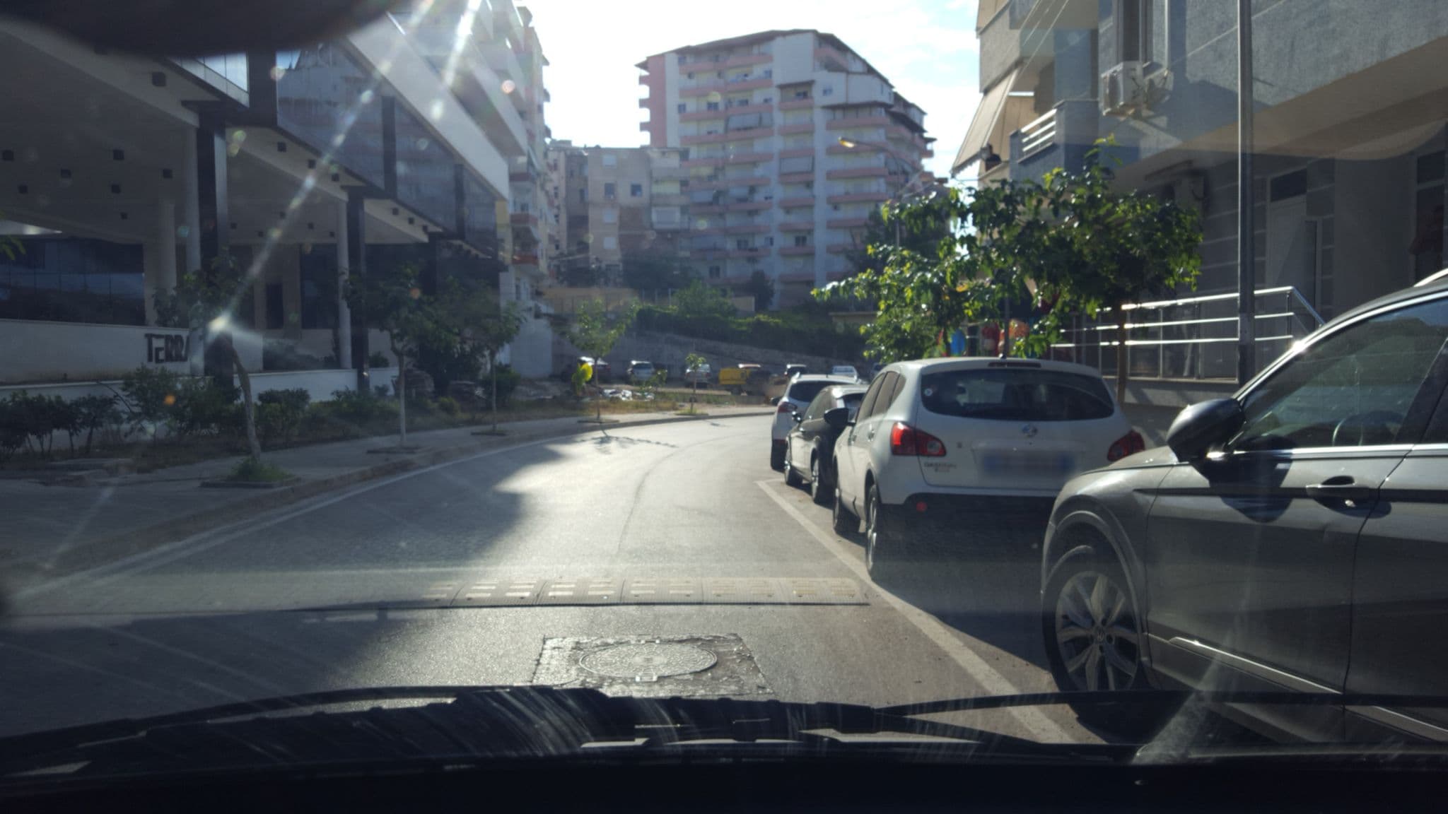Street view near Summer Paradise Saranda Apartments, Sarandë — © denisju_osm (CC BY-SA · Mapillary)