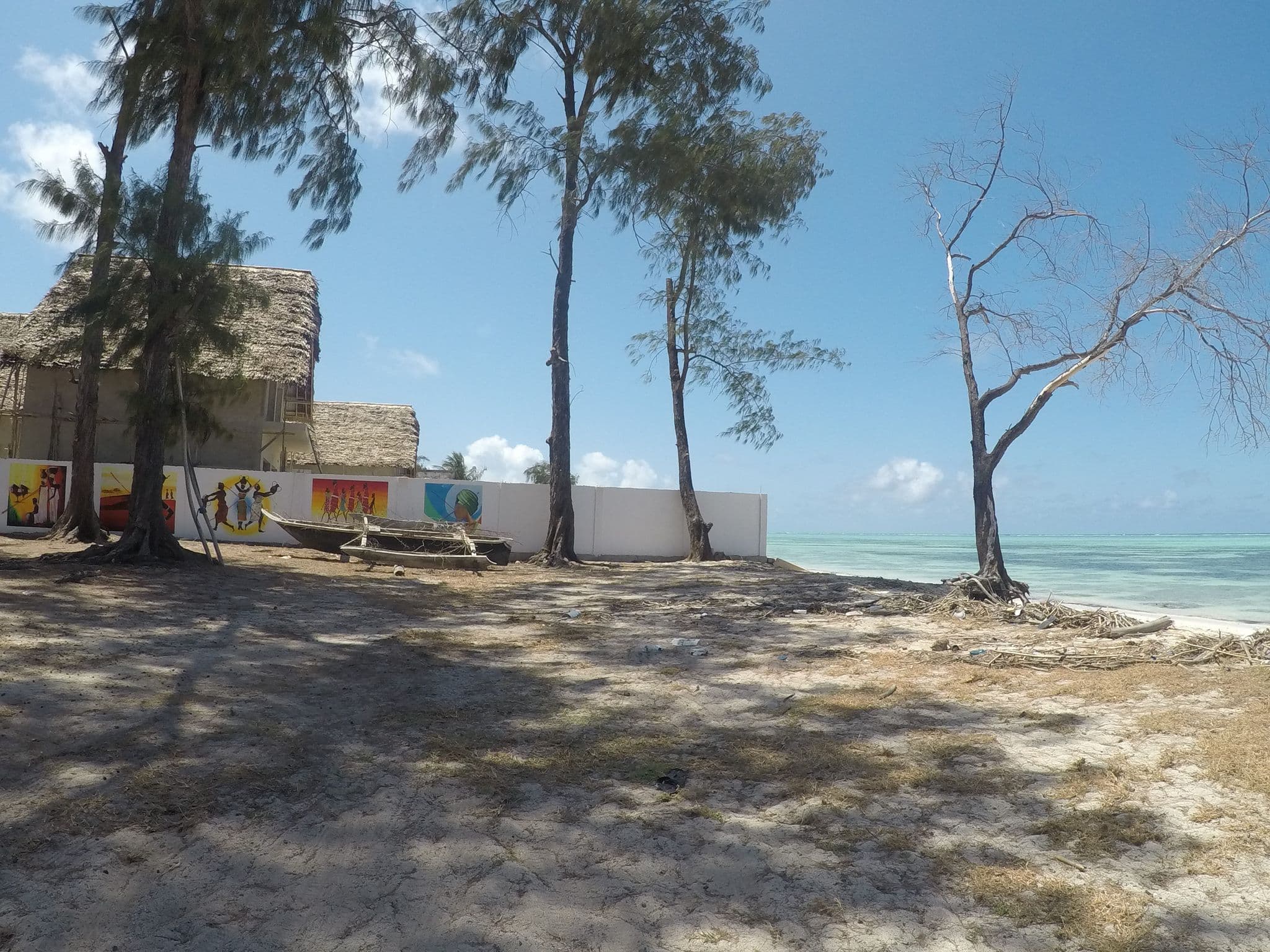 Street view near Clove Island, Nganane