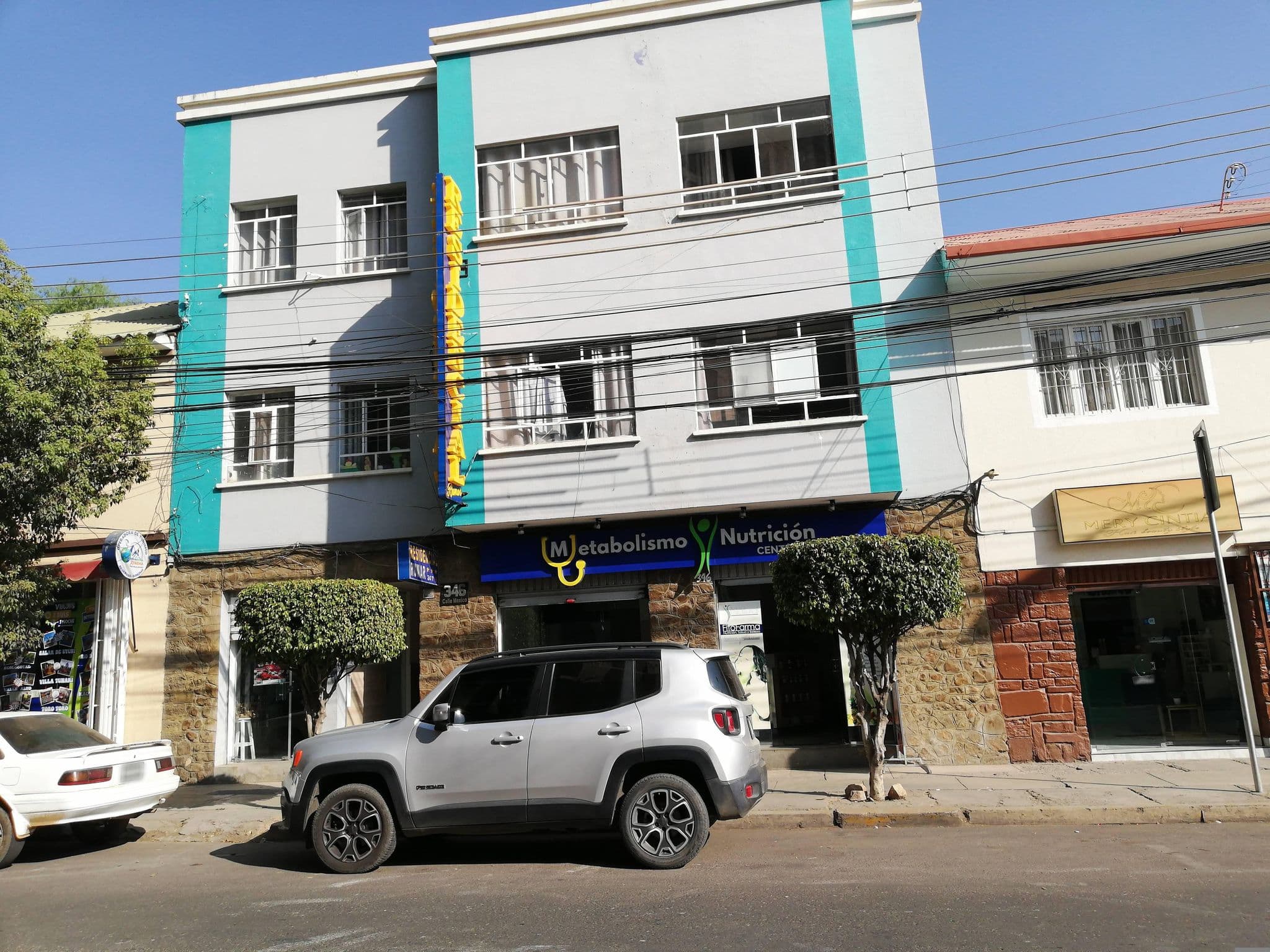 Street view near Hotel Ginas, Cochabamba — © jjiglesias (CC BY-SA · Mapillary)