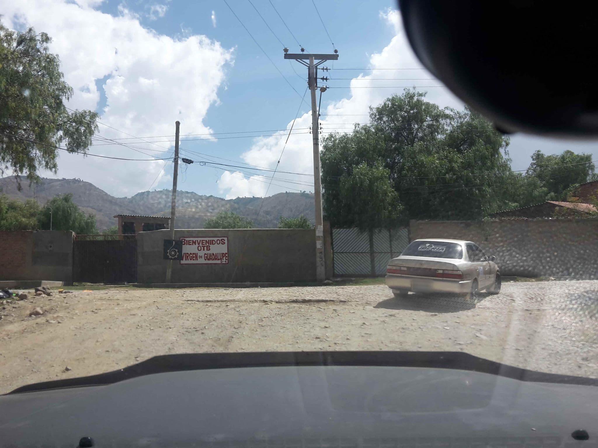 Street view near Alojamiento "Don Pablo", Sacaba — © jjiglesias (CC BY-SA · Mapillary)