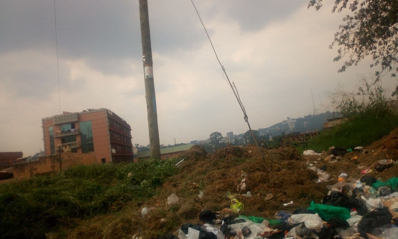 Street view near Mussy Hotel, Kampala