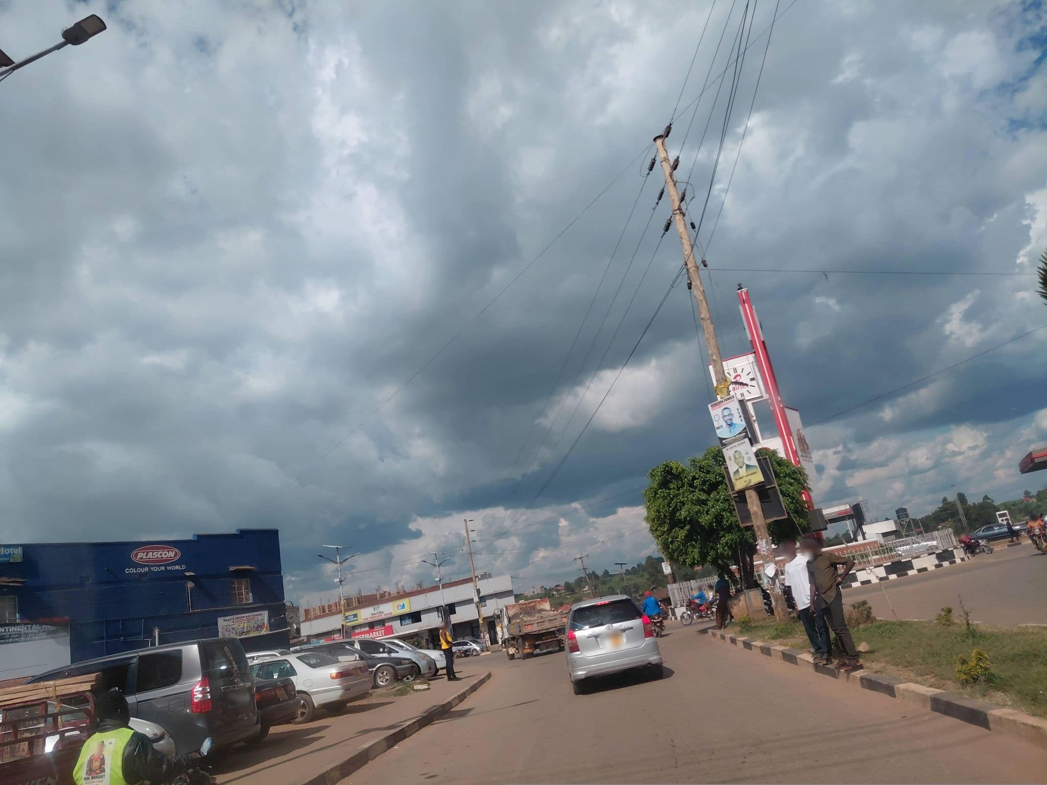 Street view near Visitours, Fort Portal — © jozef020 (CC BY-SA · Mapillary)