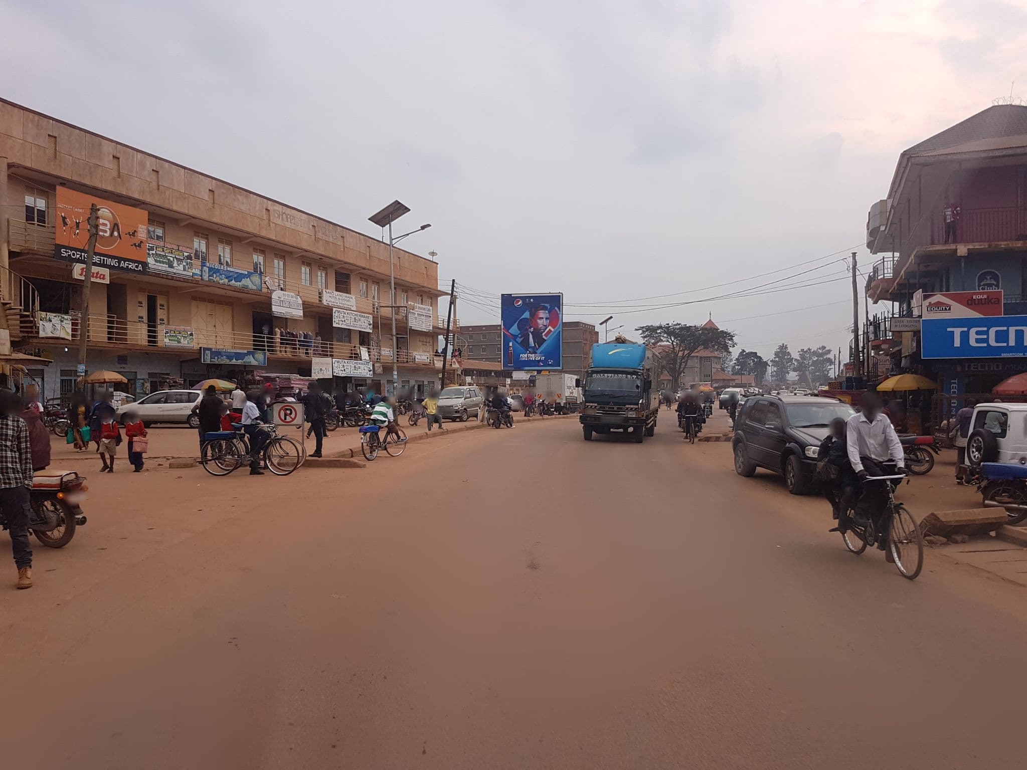 Street view near Agaba Tavern Lodge, Kabale — © shamillah (CC BY-SA · Mapillary)