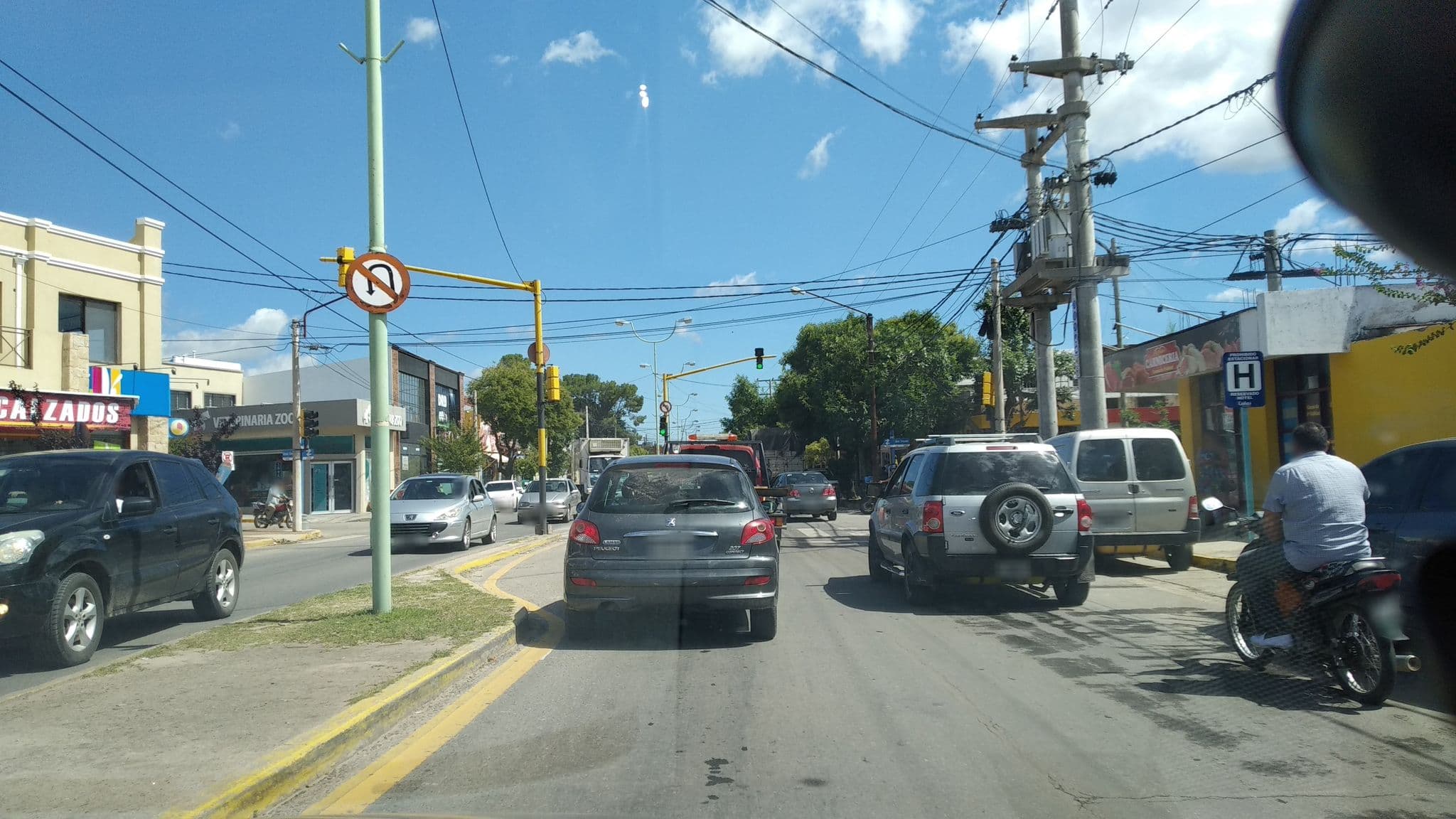 Street view near Cañas Suites Urbanas, Mina Clavero — © nicfer (CC BY-SA · Mapillary)