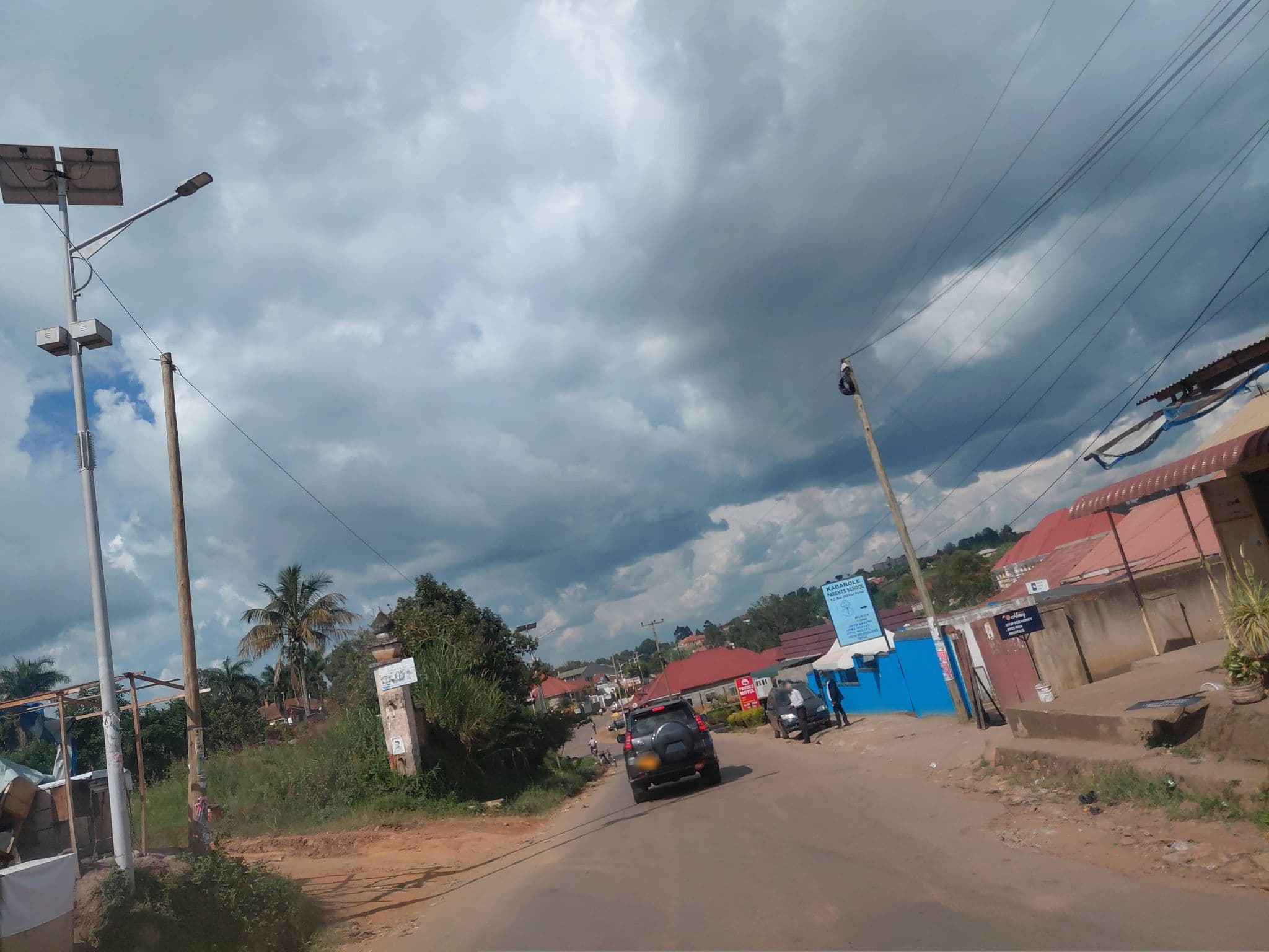 Street view near Down Valley, Fort Portal — © jozef020 (CC BY-SA · Mapillary)
