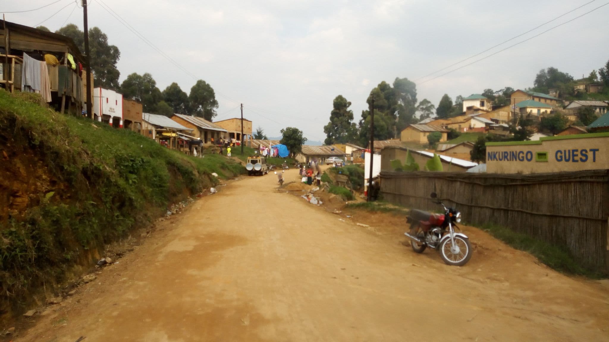 Street view near Nkuringo Guest House, Kanungu — © klain890 (CC BY-SA · Mapillary)