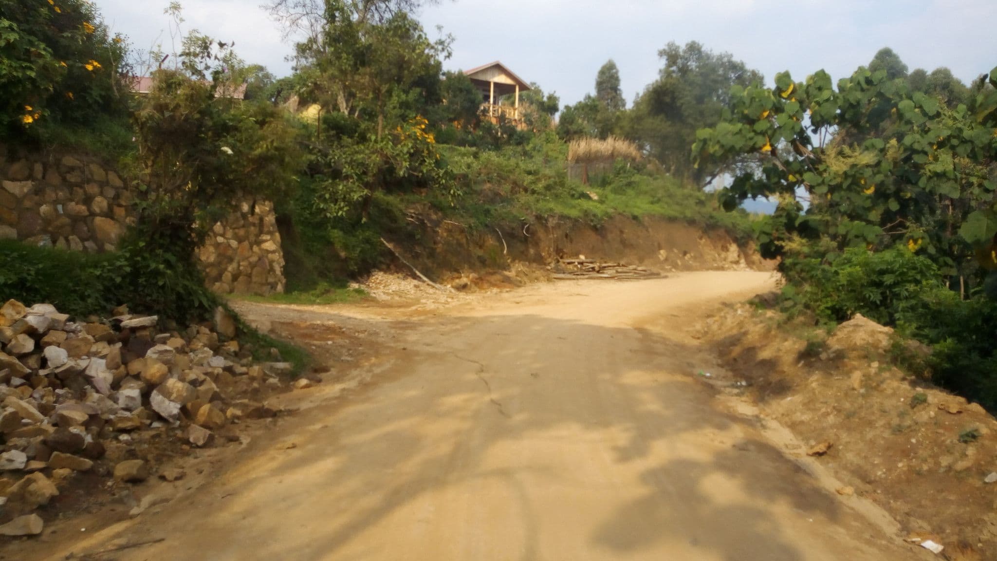 Street view near Nkuringo Bwindi Gorilla Lodge, Kanungu — © klain890 (CC BY-SA · Mapillary)
