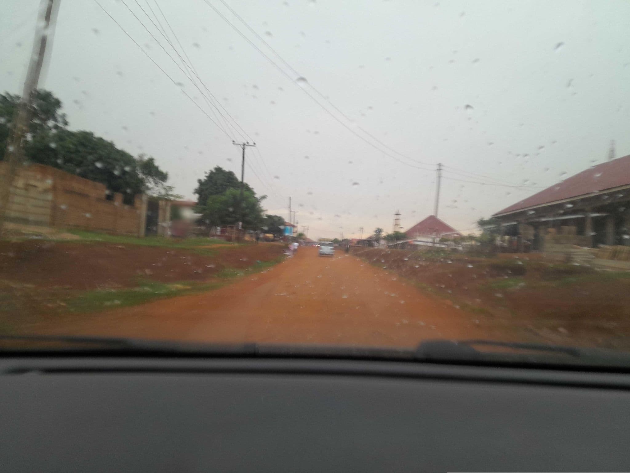 Street view near Gilipine Guest House, Bar & Restaurant, Mayuge — © bagonzars (CC BY-SA · Mapillary)