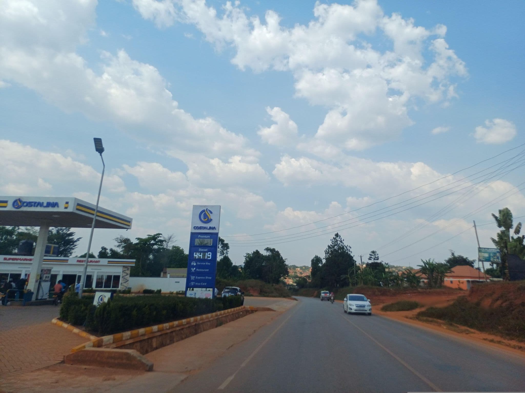 Street view near Lukalambuzi Guesthouse, Wobulenzi — © jozef020 (CC BY-SA · Mapillary)