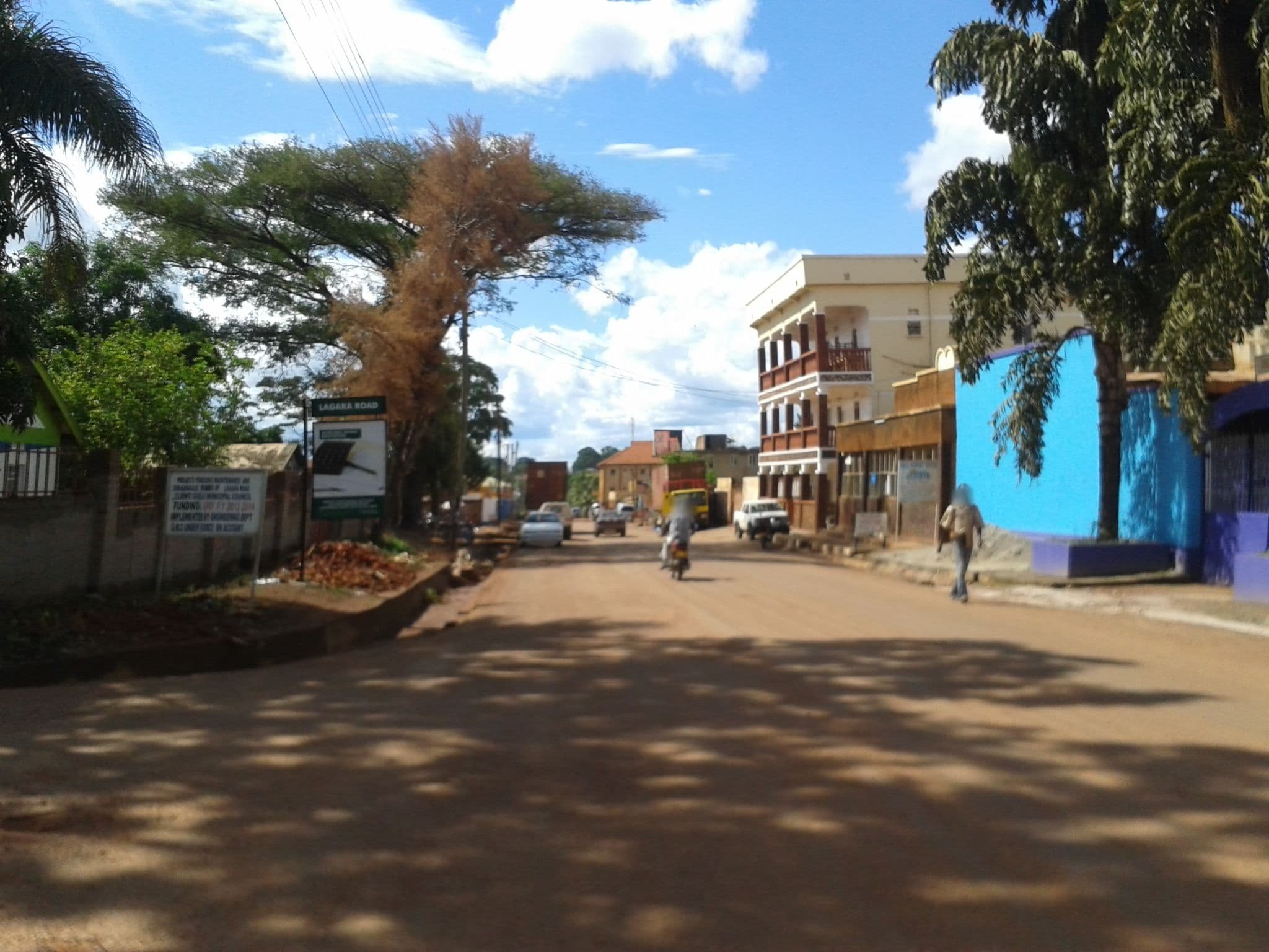 Street view near New Peyero Guest House, Gulu — © juweni (CC BY-SA · Mapillary)
