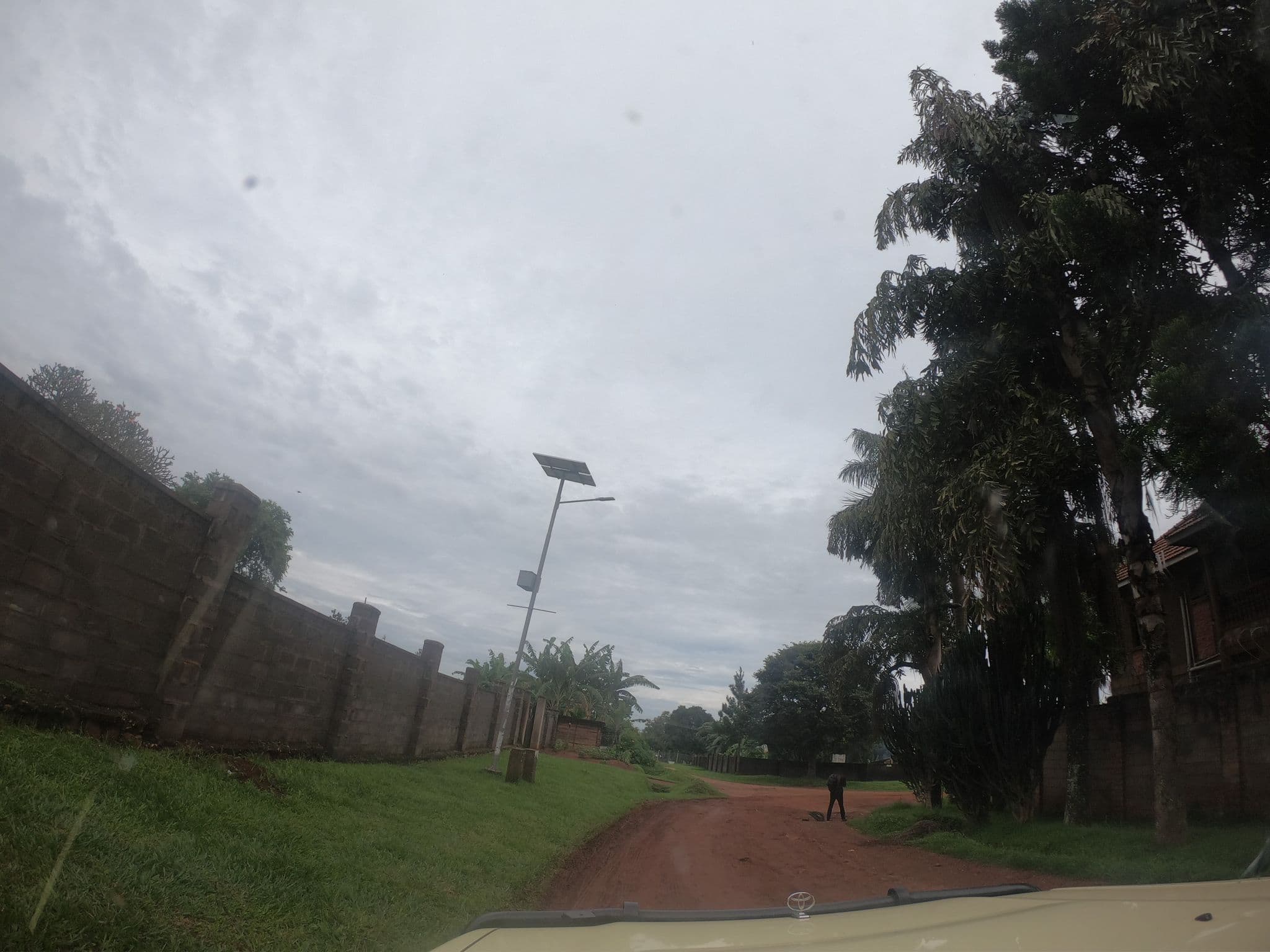 Street view near QUEENS APARTMENTS, Entebbe — © countzero5 (CC BY-SA · Mapillary)