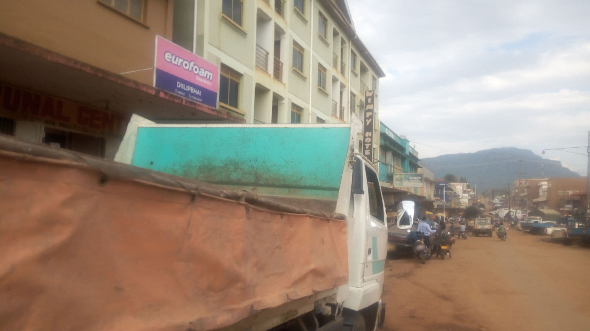 Street view near WIMPY HOTEL, Mbale — © hambayusuf (CC BY-SA · Mapillary)