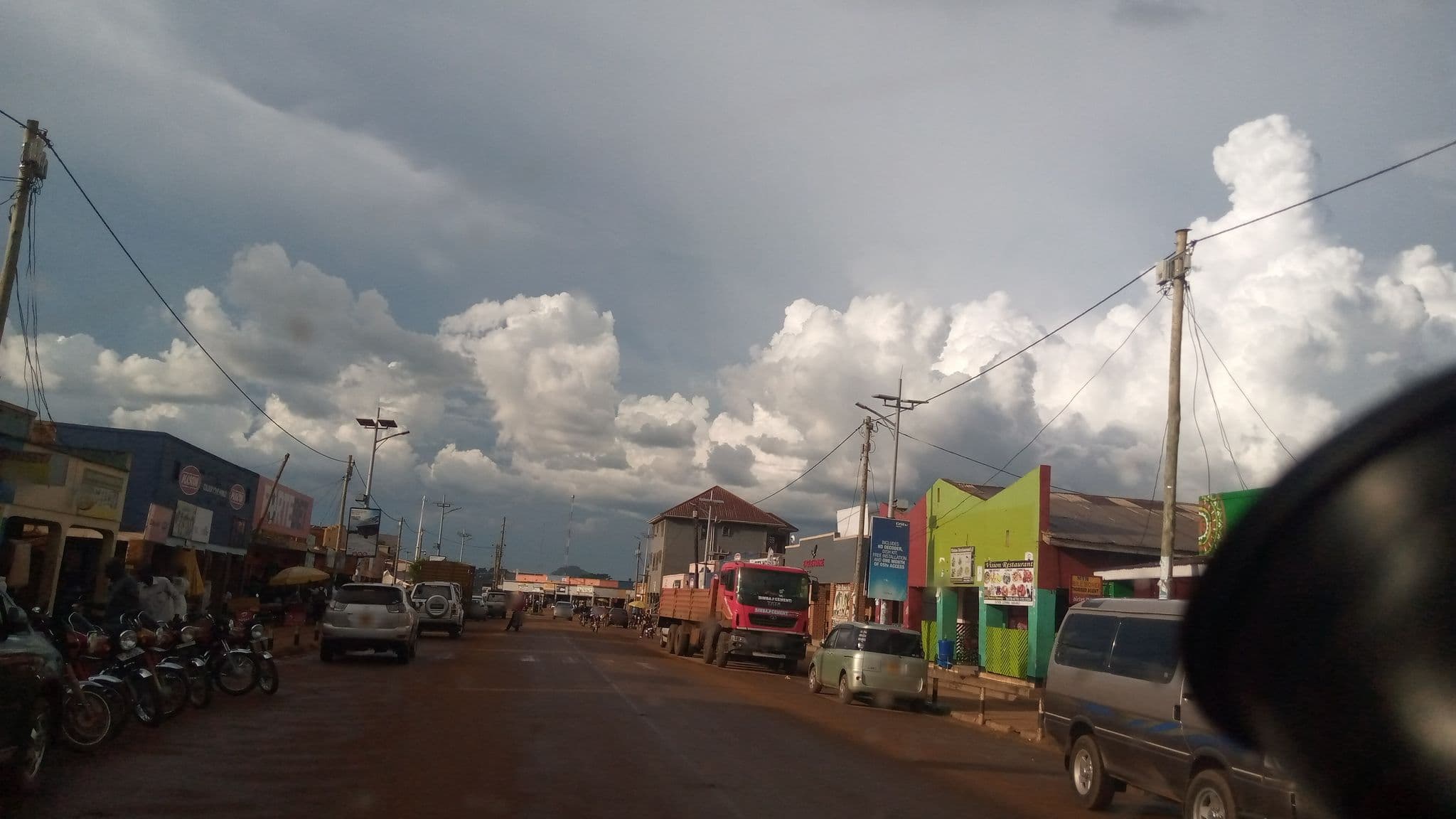 Street view near Singira Guesthouse, Lira — © tumusiimeronald (CC BY-SA · Mapillary)