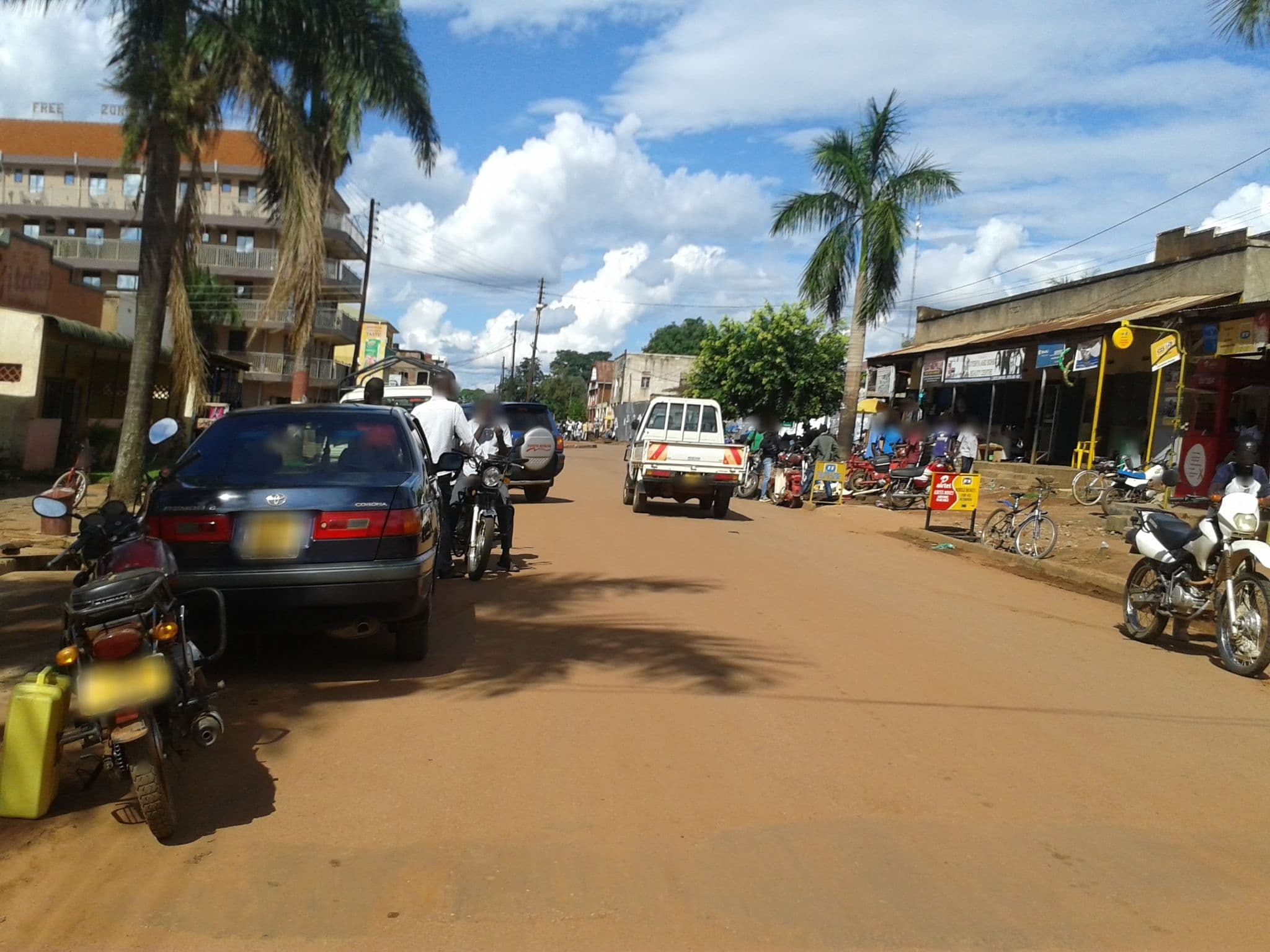 Street view near Hotel kakanyero, Gulu — © juweni (CC BY-SA · Mapillary)