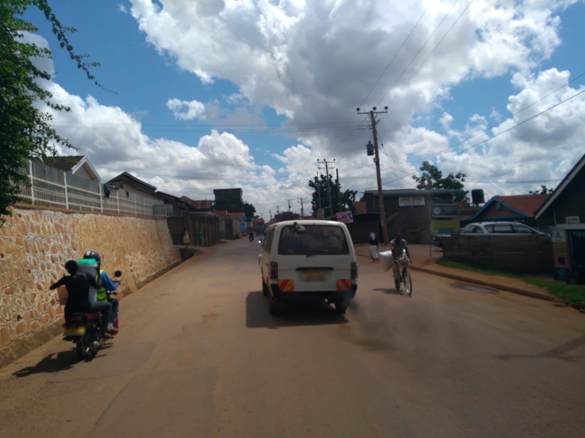 Street view near Jiovan Guest House, Kampala